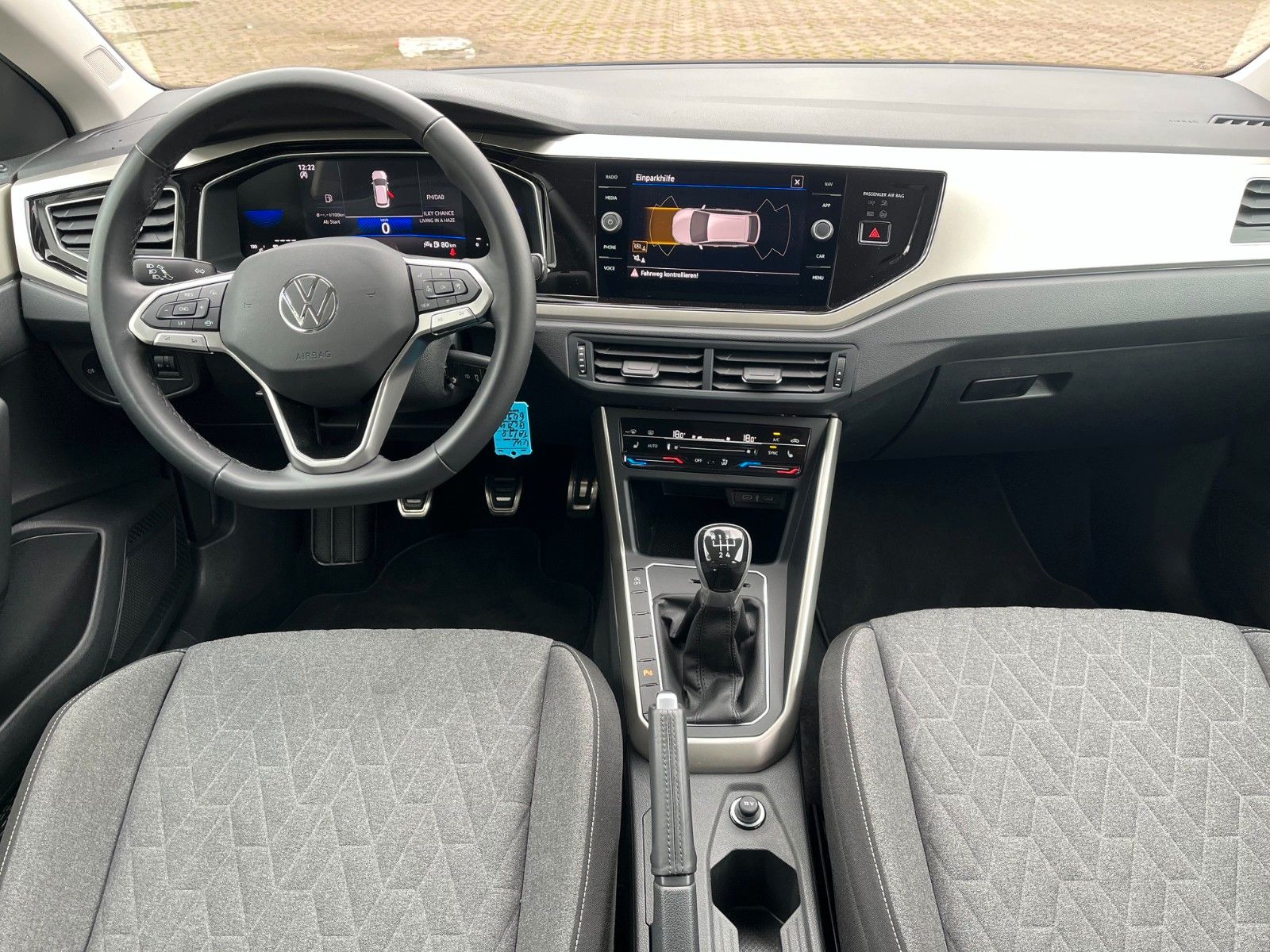 Fahrzeugabbildung Volkswagen Taigo Move +Sitzheizung/Allwetter/CarPlay+