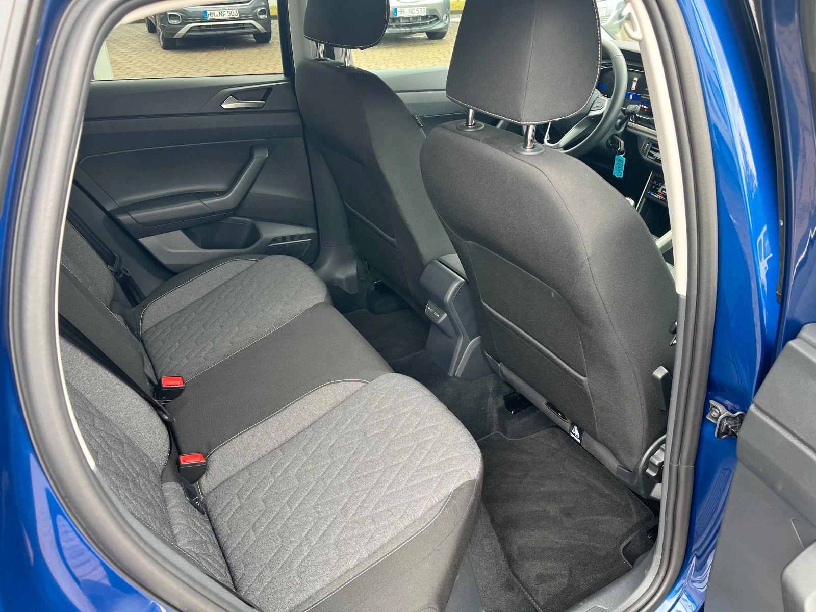 Fahrzeugabbildung Volkswagen Taigo Move +Sitzheizung/Allwetter/CarPlay+