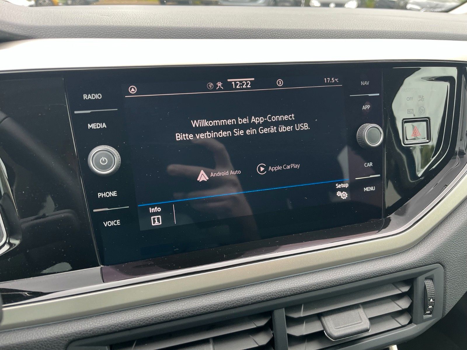 Fahrzeugabbildung Volkswagen Taigo Move +Sitzheizung/Allwetter/CarPlay+