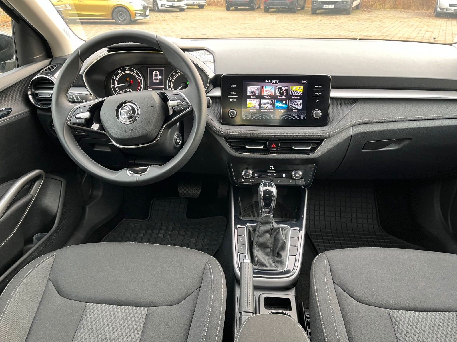 Fahrzeugabbildung SKODA Fabia Style DSG +LED/Carplay/Sitzheizung+