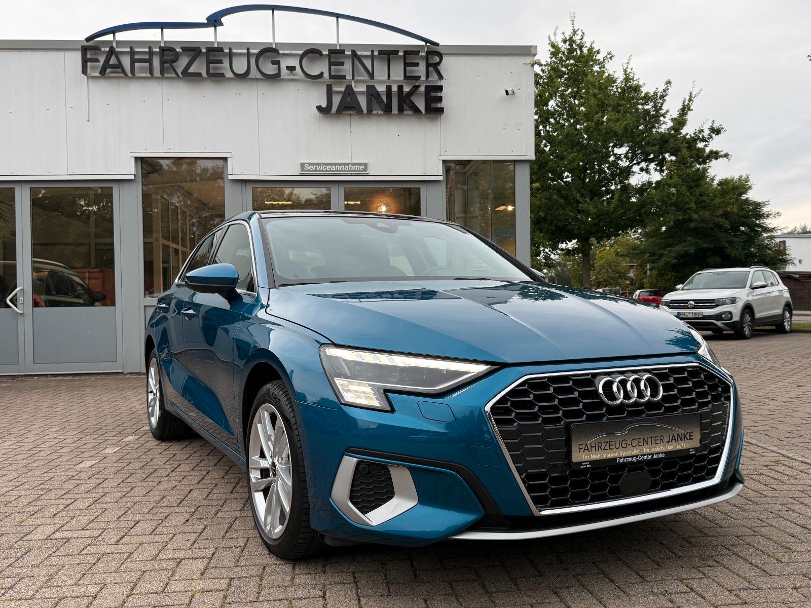 Audi A3 Sportback 35TFSI advanced Pano,Matrix,App,PDC
