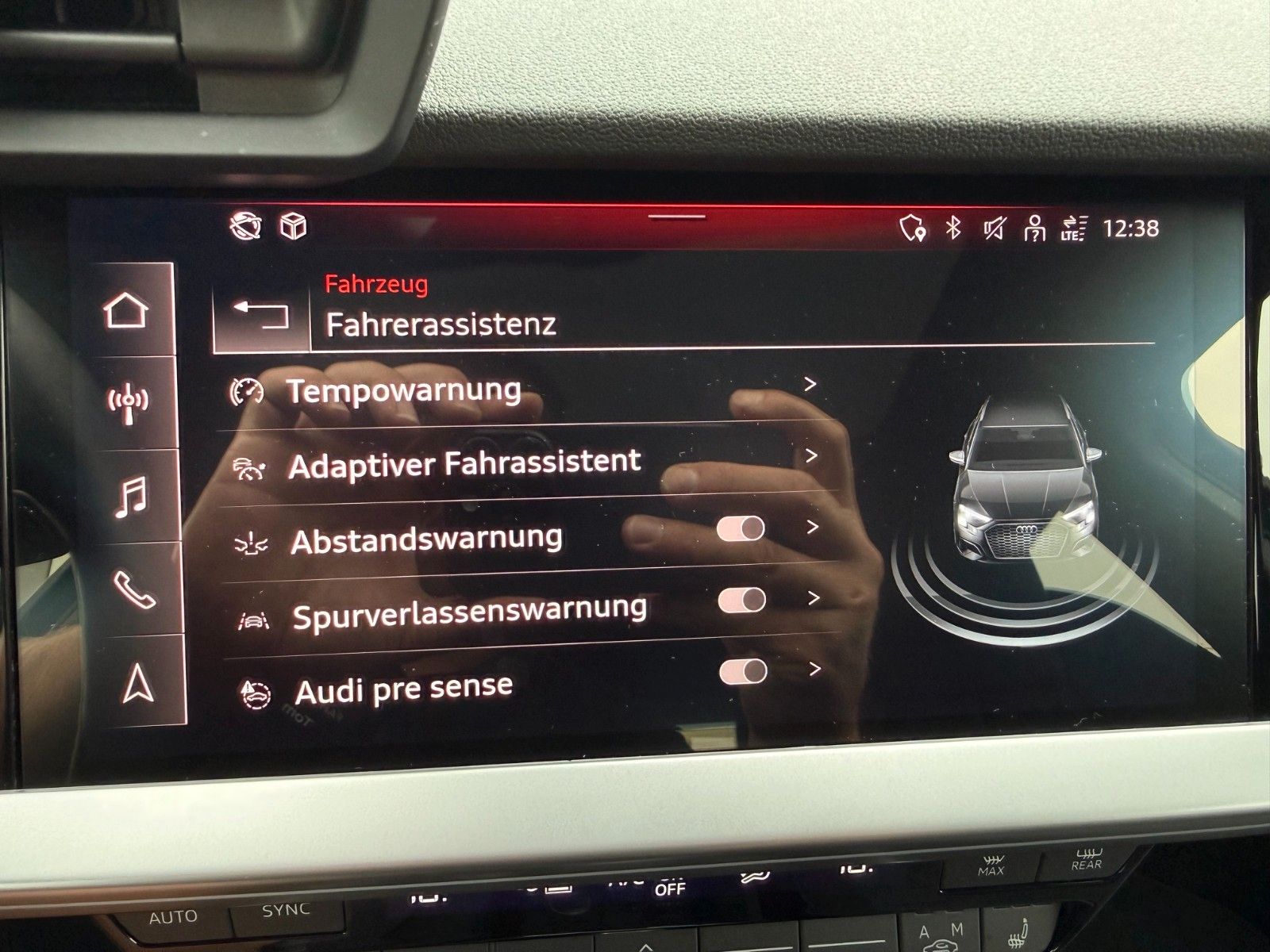 Fahrzeugabbildung Audi A3 Sportback 35TFSI advanced Pano,Matrix,App,PDC