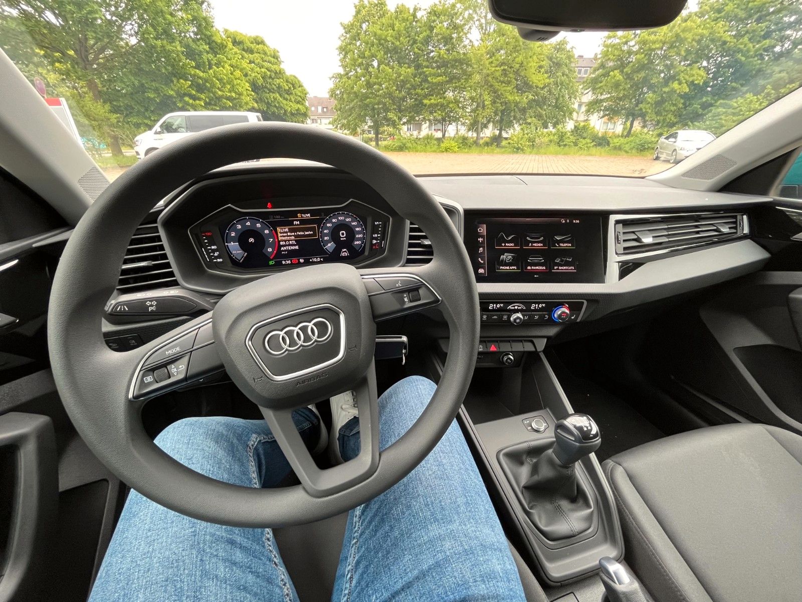 Fahrzeugabbildung Audi A1 Sportback 25 TFSI +LED/CarPlay/PDC/SHZ+