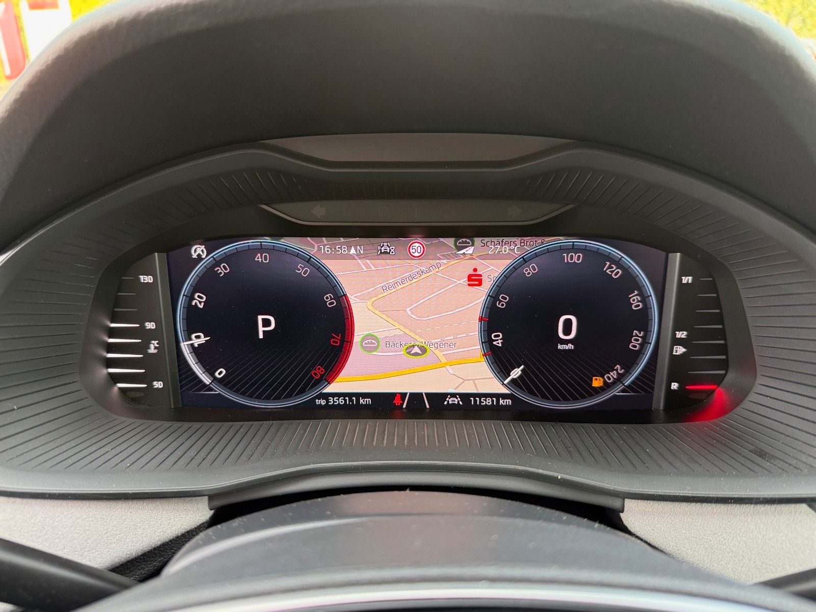 Fahrzeugabbildung SKODA Kamiq Selection Navi,RFK,ACC,SHZ