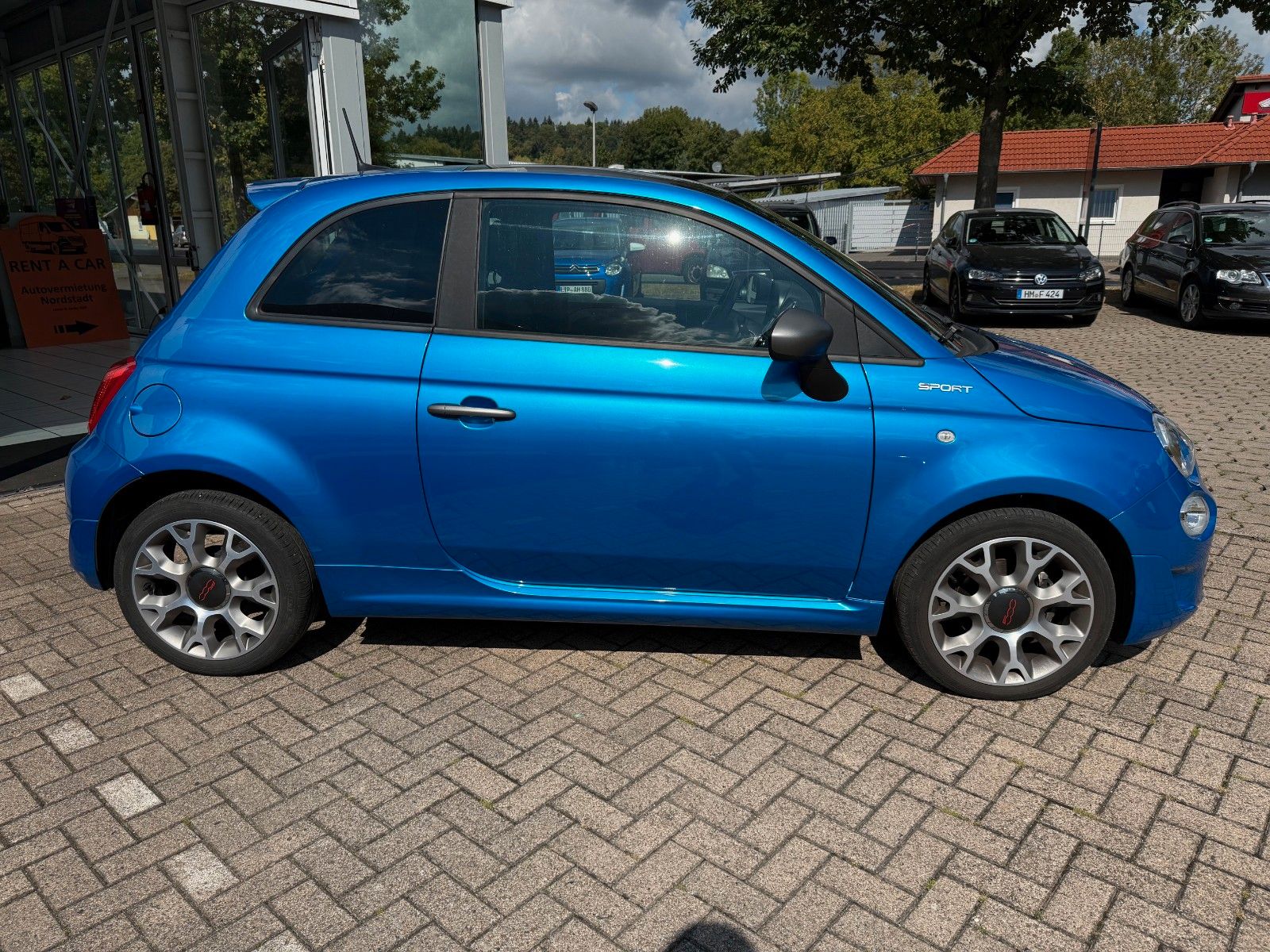 Fahrzeugabbildung Fiat 500 Sport Pano,DAB,Temp,Klimaauto