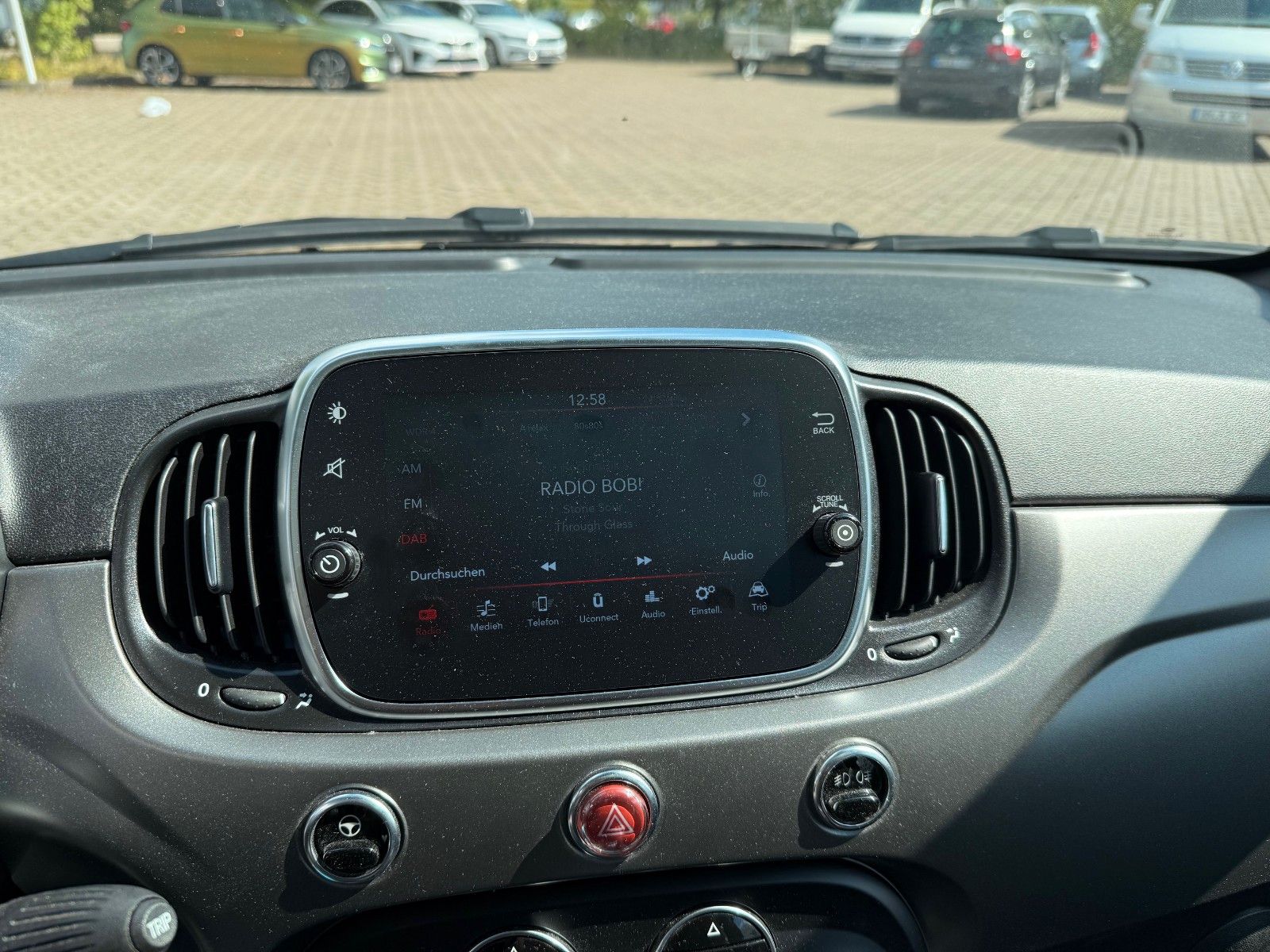 Fahrzeugabbildung Fiat 500 Sport Pano,DAB,Temp,Klimaauto