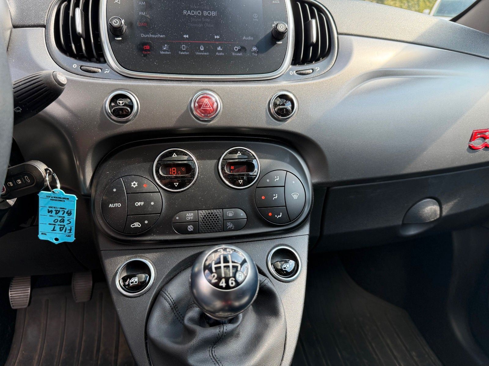 Fahrzeugabbildung Fiat 500 Sport Pano,DAB,Temp,Klimaauto