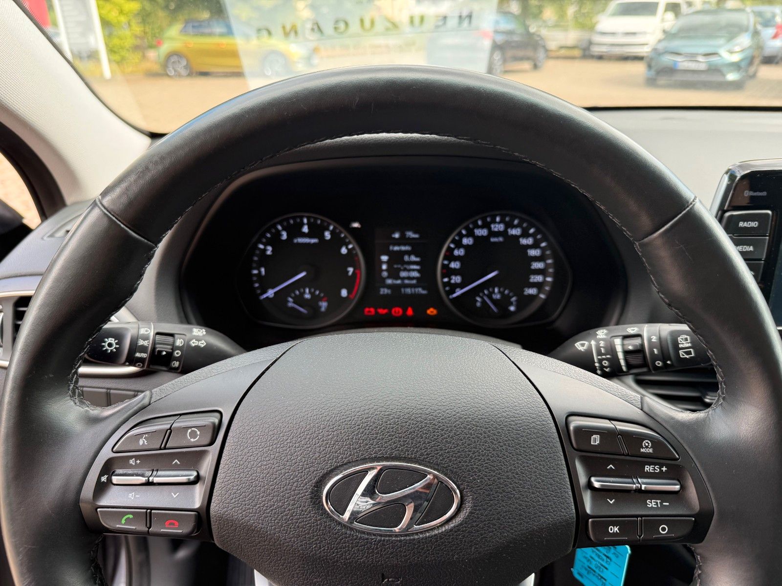 Fahrzeugabbildung Hyundai i30 cw Style Navi,SHZ,Temp,LKH,DAB