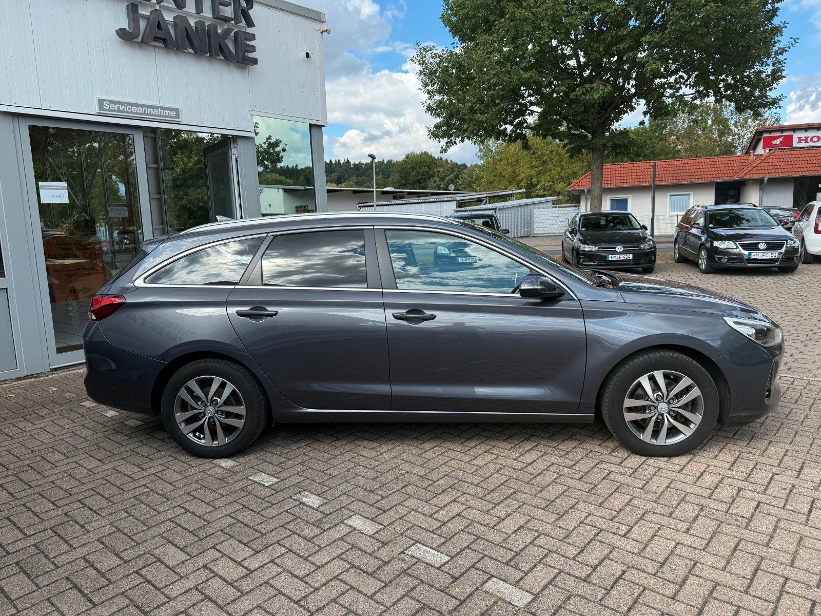 Fahrzeugabbildung Hyundai i30 cw Style Navi,SHZ,Temp,LKH,DAB
