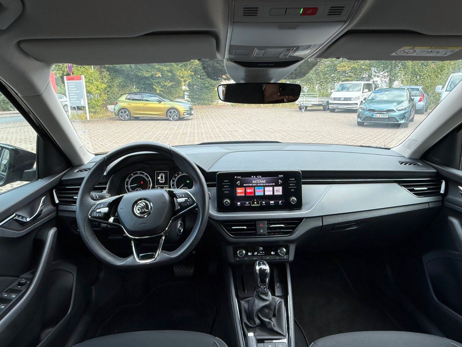 Fahrzeugabbildung SKODA Kamiq Selection SHZ,App-Con,PDC
