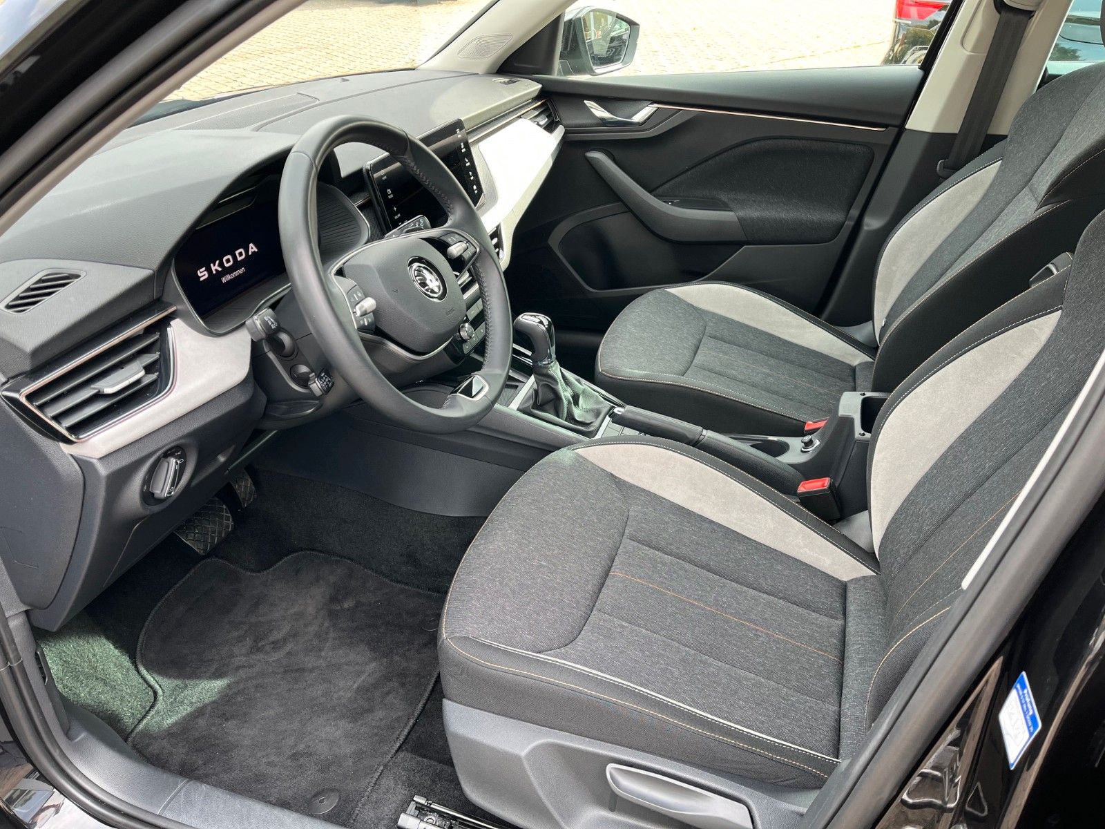 Fahrzeugabbildung SKODA Kamiq Selection