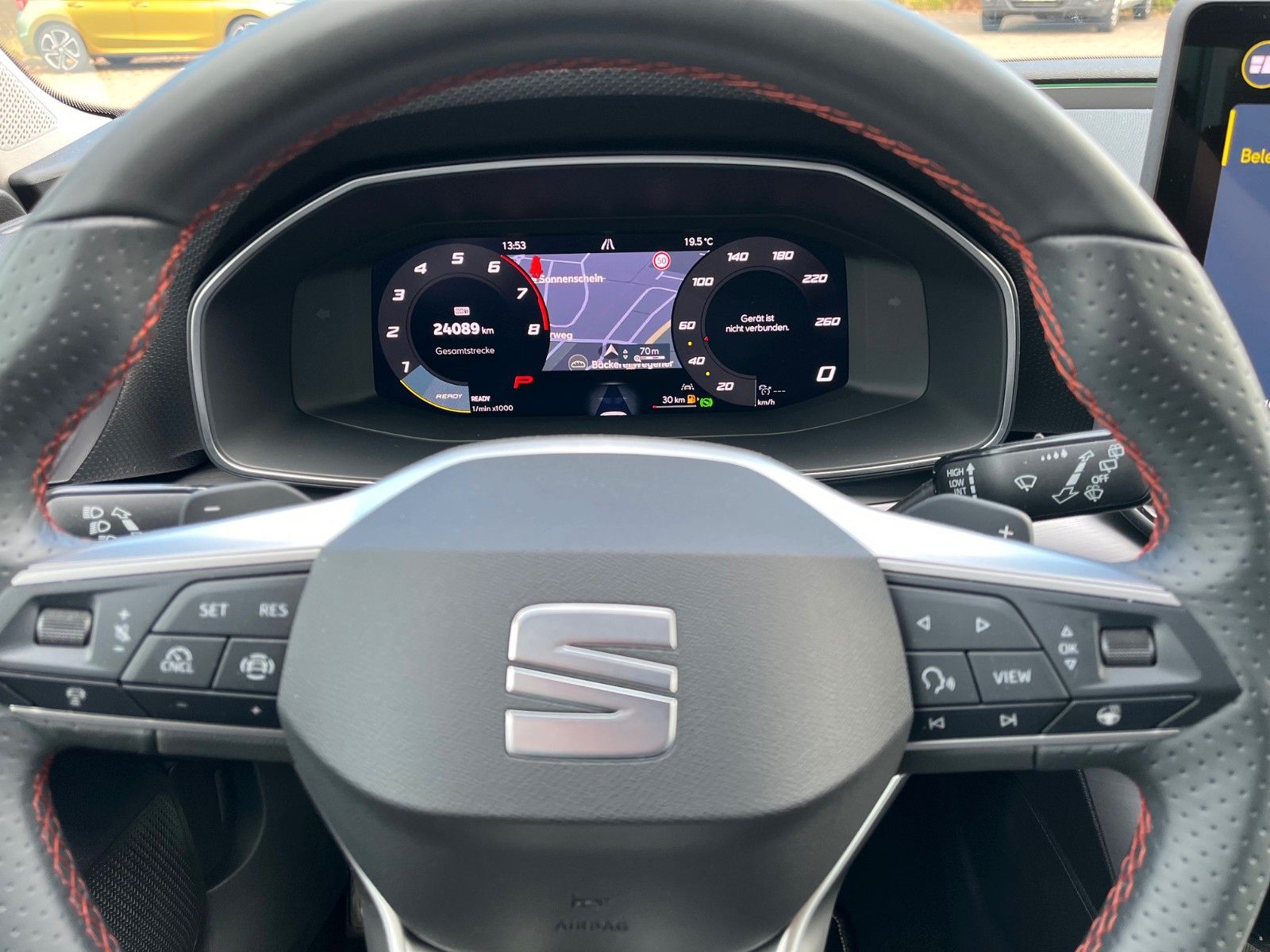 Fahrzeugabbildung SEAT Leon Sportstourer 1.5 eTSI  FR