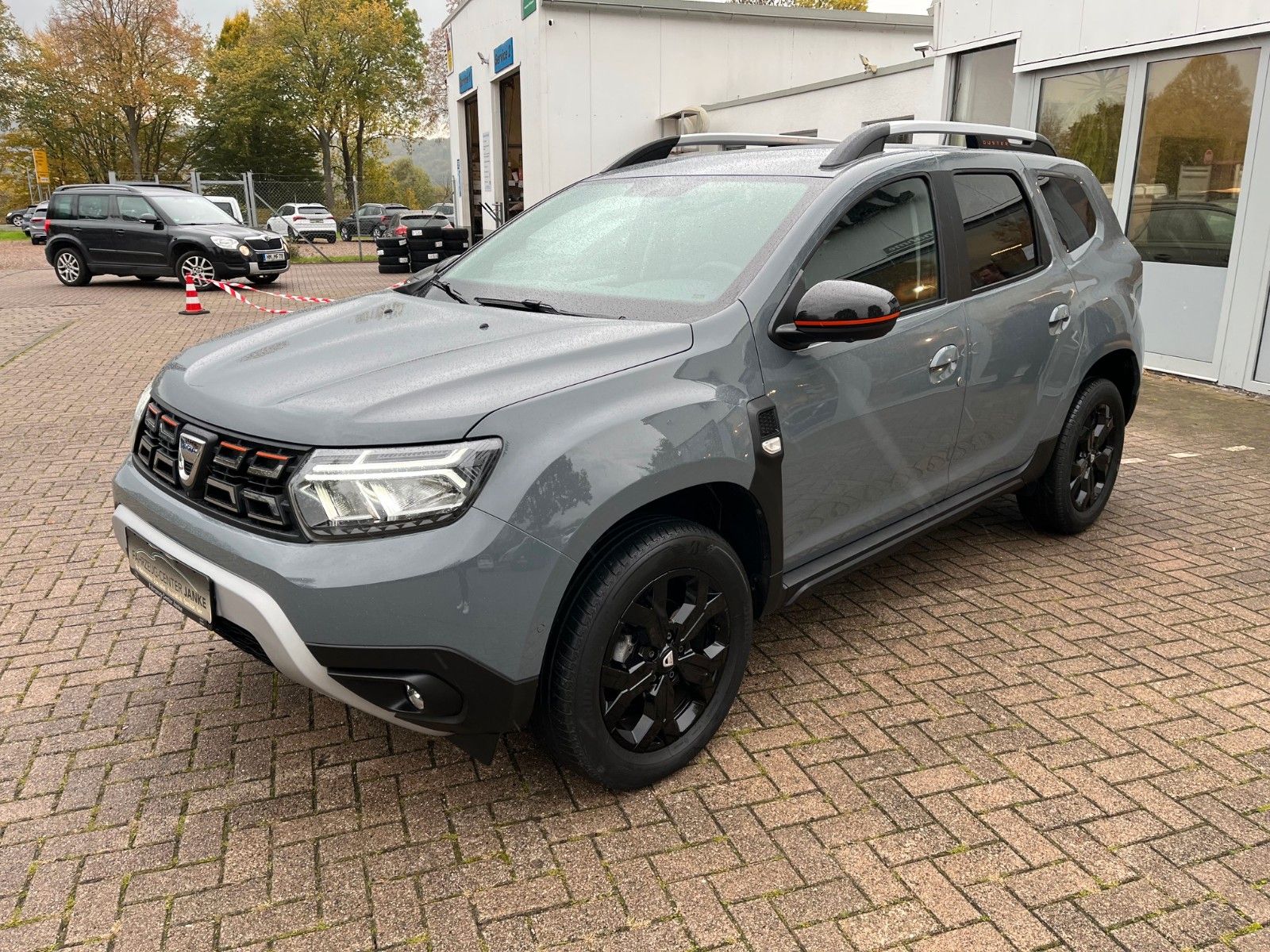 Fahrzeugabbildung Dacia Duster II Extreme +LED/Sound/Kamera+