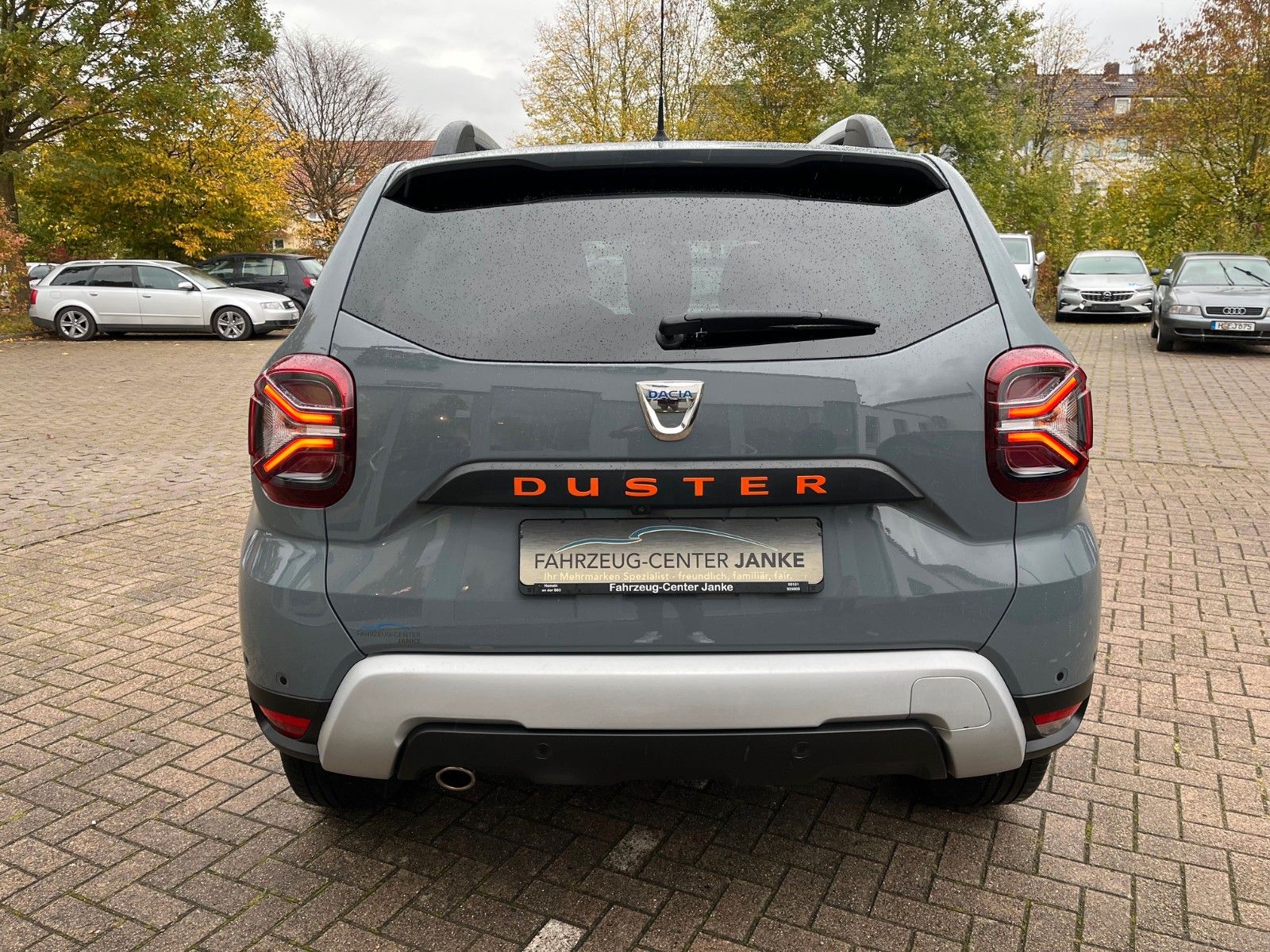Fahrzeugabbildung Dacia Duster II Extreme +LED/Sound/Kamera+