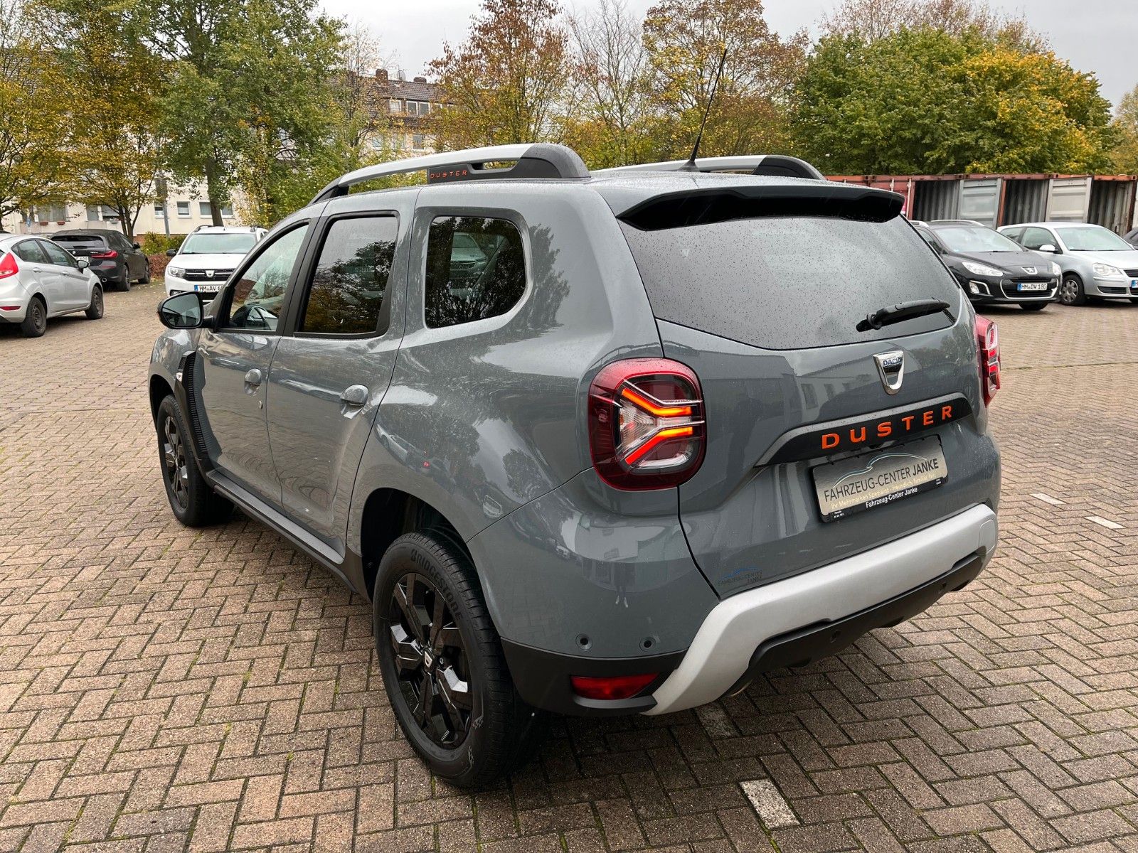 Fahrzeugabbildung Dacia Duster II Extreme +LED/Sound/Kamera+
