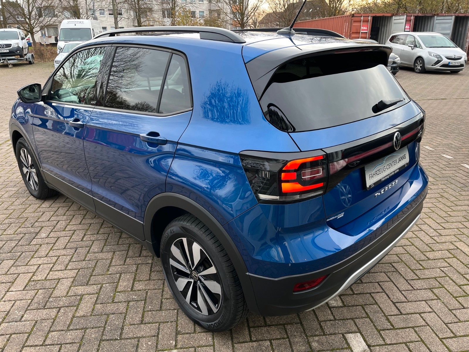 Fahrzeugabbildung Volkswagen T-Cross Move
