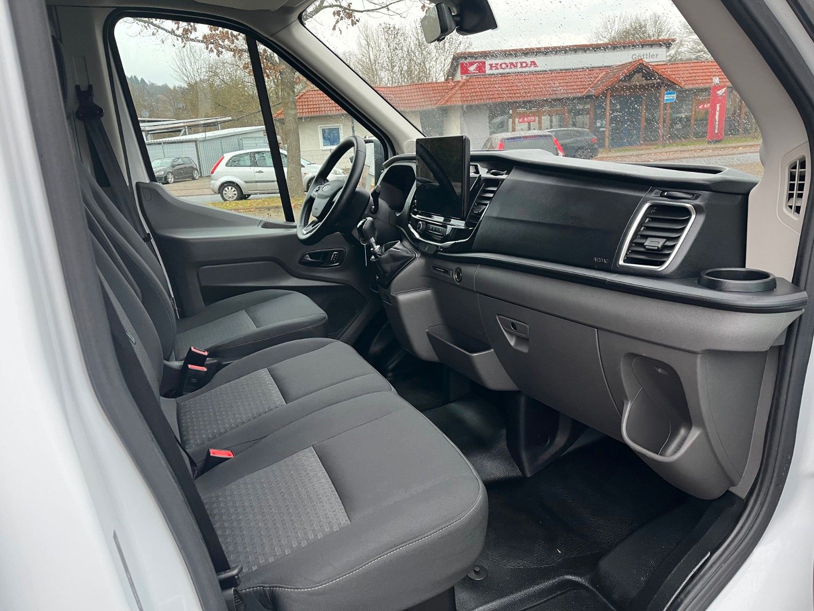 Fahrzeugabbildung Ford Transit Kasten 350 L4 Express