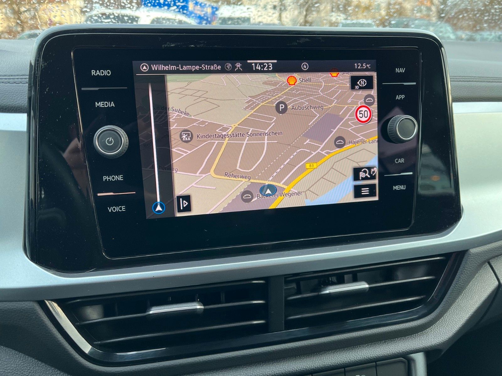 Fahrzeugabbildung Volkswagen T-Roc Life DSG +LED/Sitzheizung/Navi+