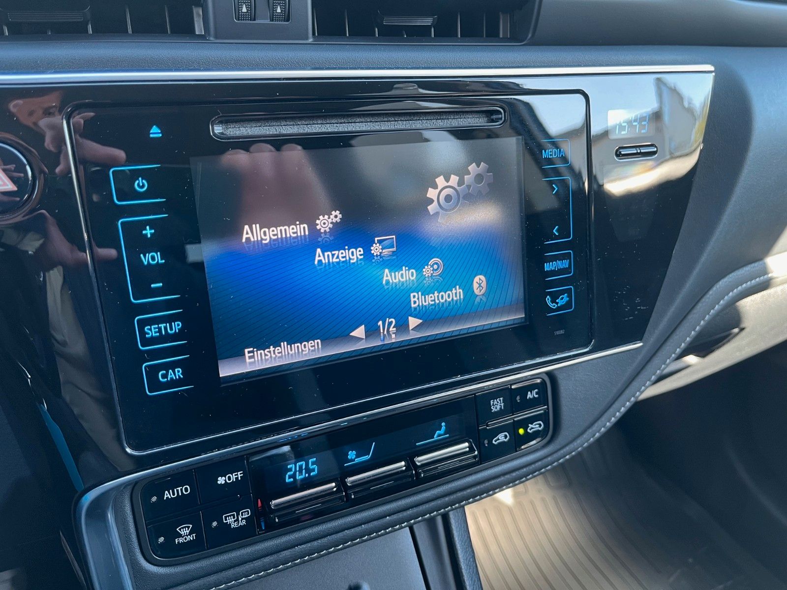 Fahrzeugabbildung Toyota Auris Design Edition