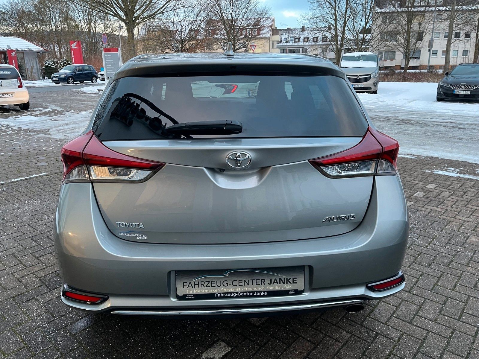Fahrzeugabbildung Toyota Auris Design Edition