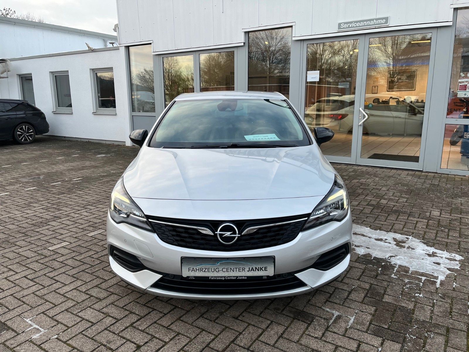 Fahrzeugabbildung Opel Astra K Opel 2020 +LED/Winter-Paket+