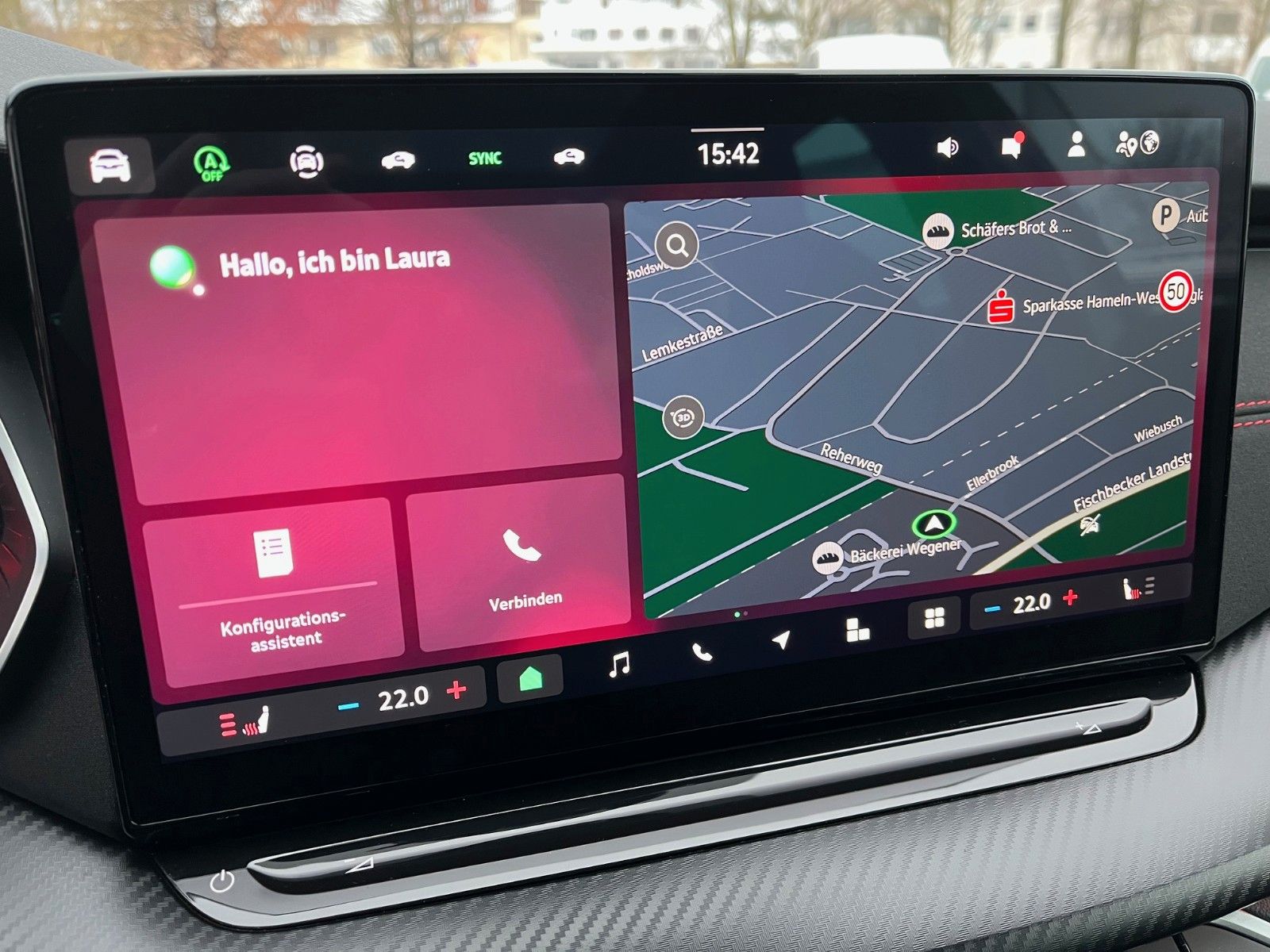 Fahrzeugabbildung SKODA Octavia Combi 2.0 TSI RS +Headup/Kamera/AHK+