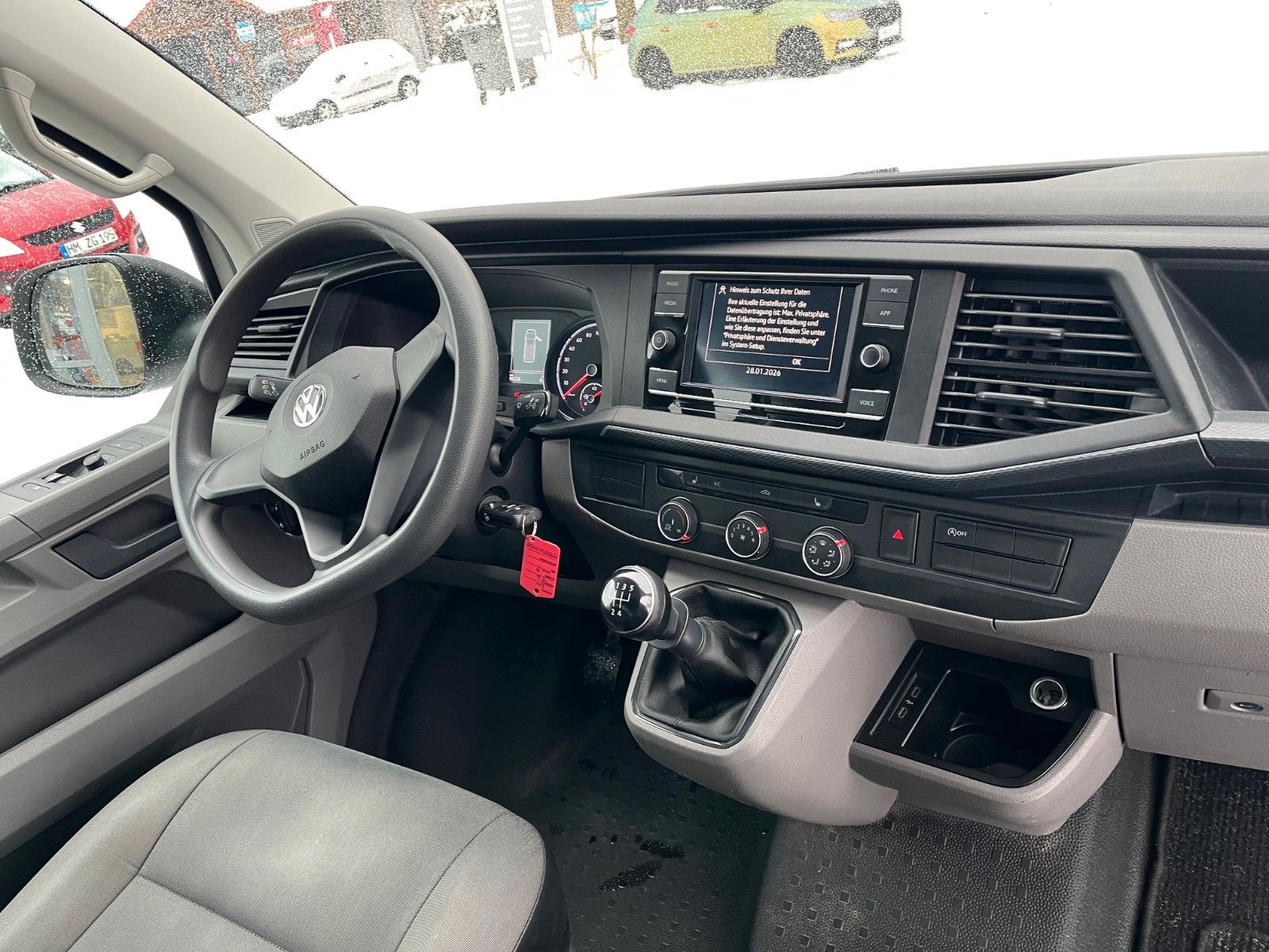 Fahrzeugabbildung Volkswagen T6 Transporter