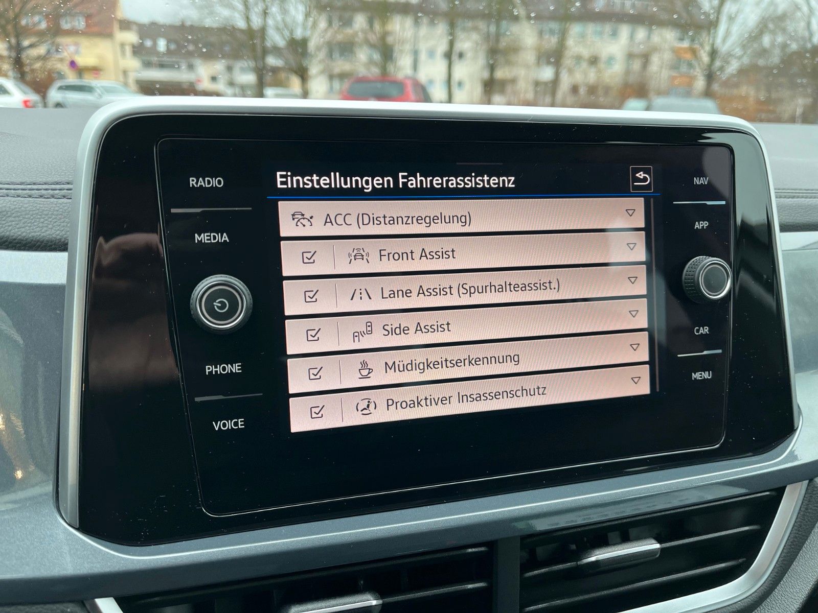 Fahrzeugabbildung Volkswagen T-Roc Style DSG +LED/Kamera/CarPlay+