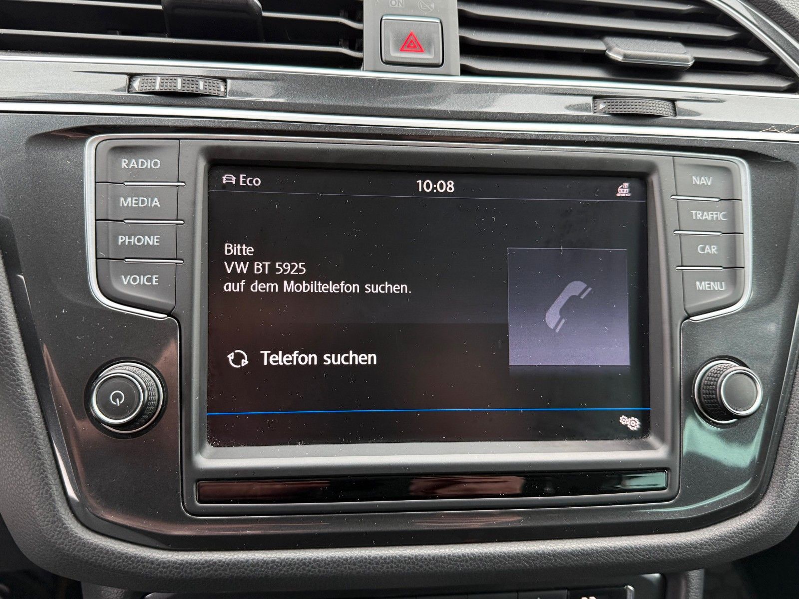 Fahrzeugabbildung Volkswagen Tiguan Highline 4Motion*Headup,Navi,App,LED,