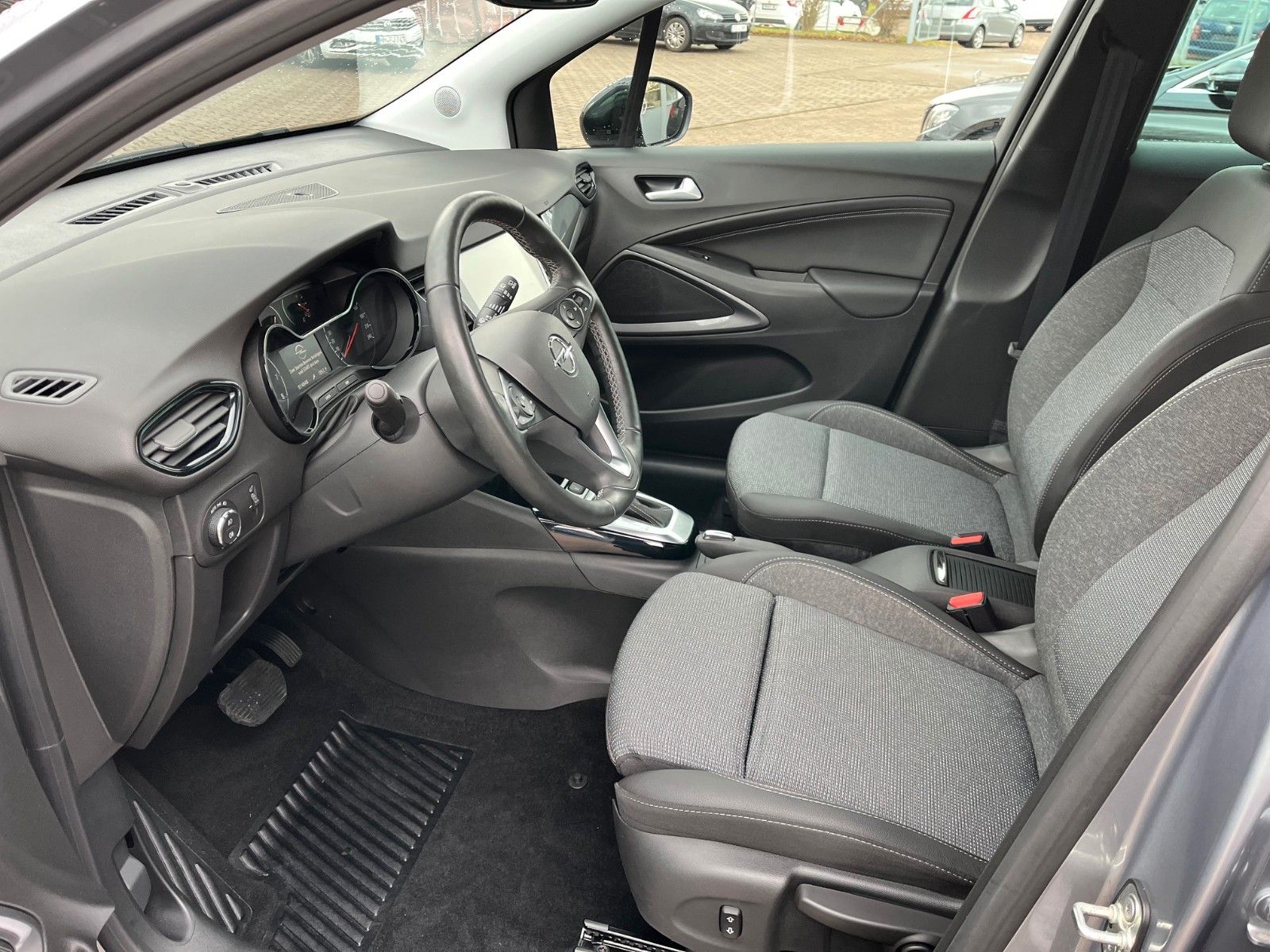 Fahrzeugabbildung Opel Crossland (X) Automatik +LED/NAVI/WINTER+