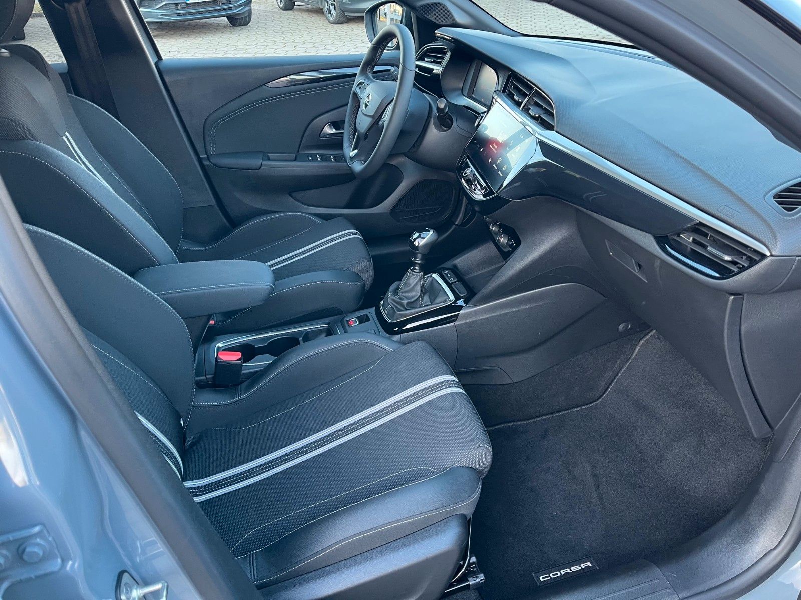 Fahrzeugabbildung Opel Corsa F GS +Kamera/LED/Winter+