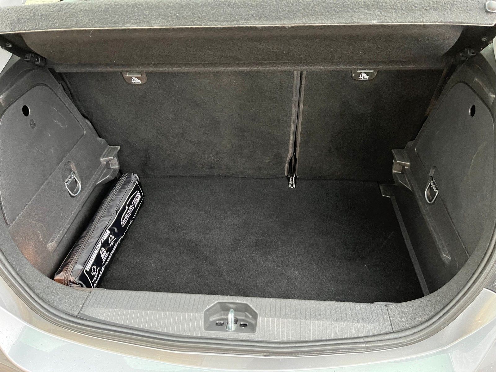 Fahrzeugabbildung Opel Corsa E GSi