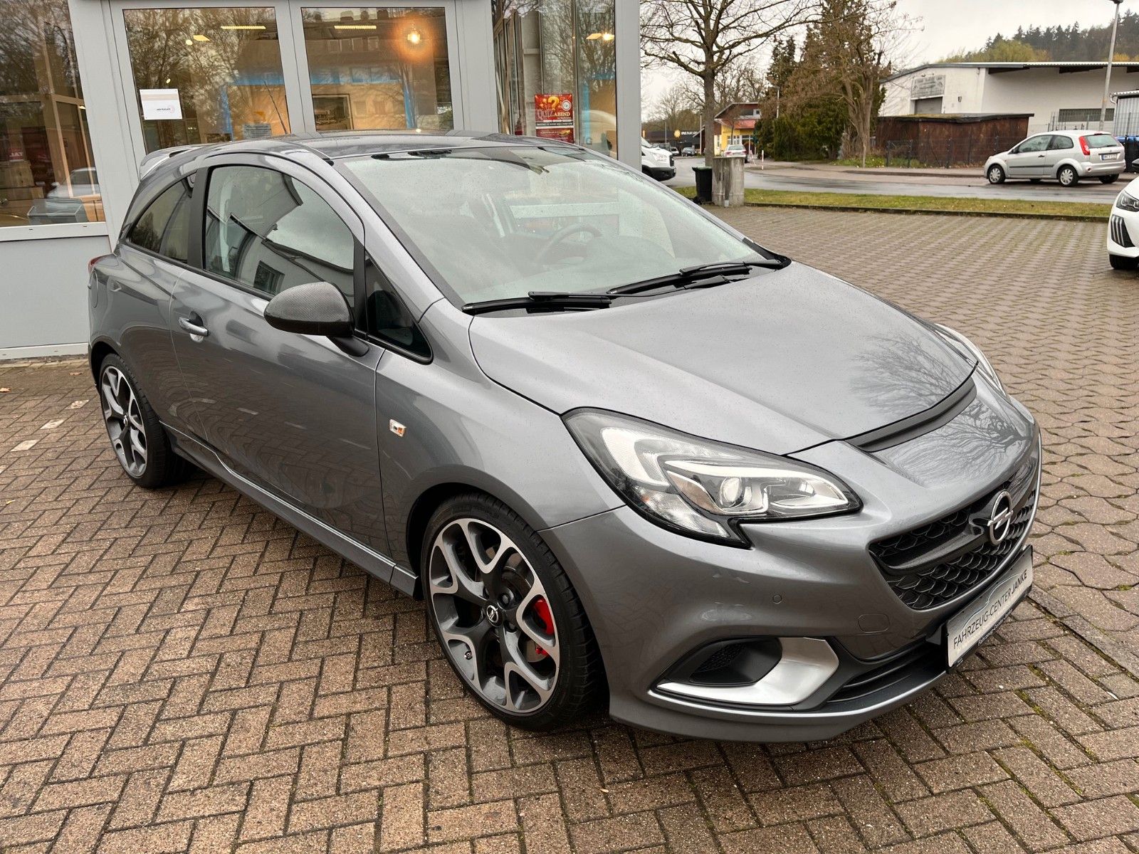 Fahrzeugabbildung Opel Corsa E GSi