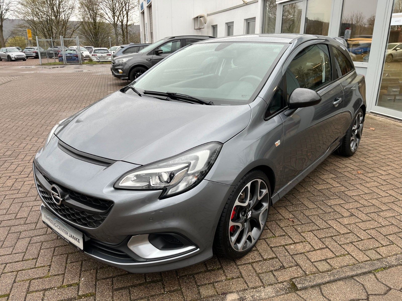 Fahrzeugabbildung Opel Corsa E GSi