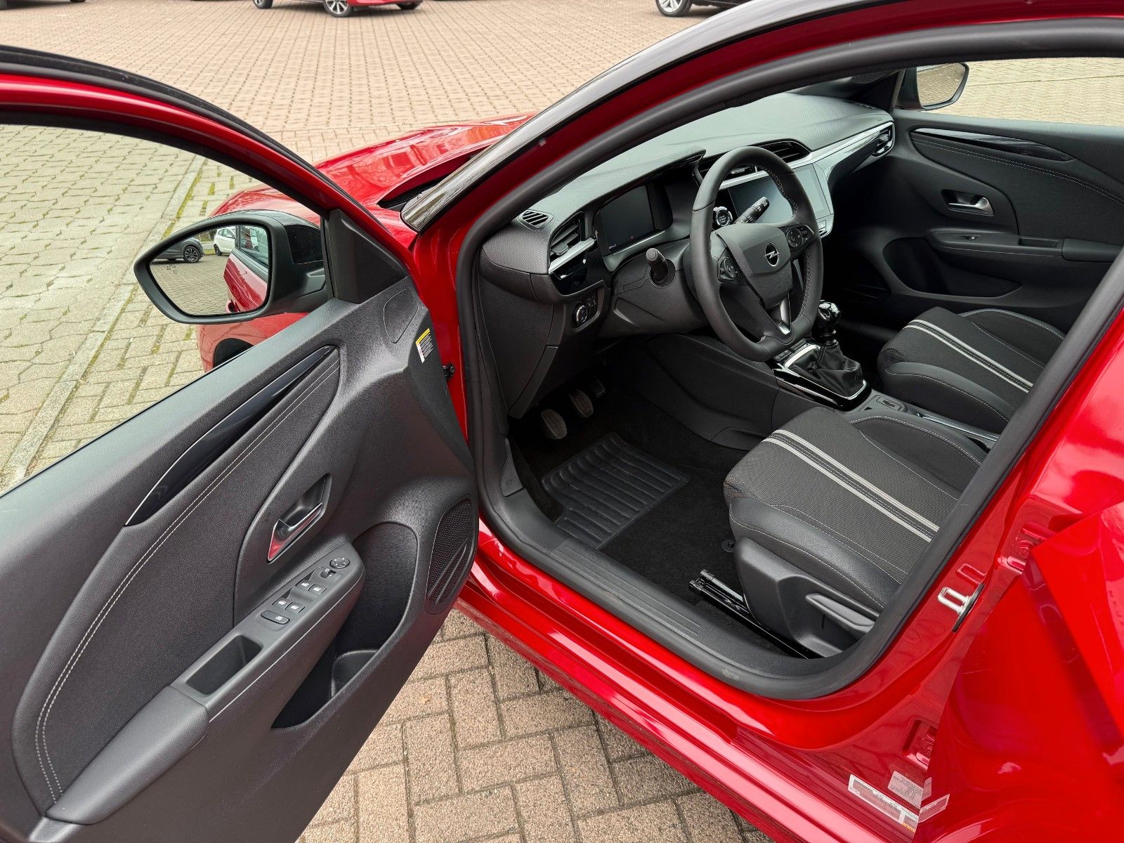 Fahrzeugabbildung Opel Corsa F GS RFK,LED,SHZ,NAVI,LKH,