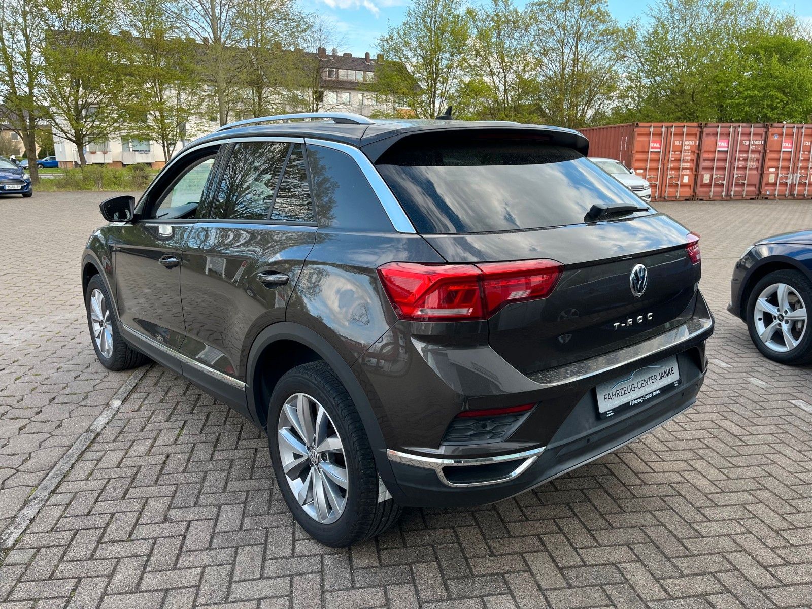 Fahrzeugabbildung Volkswagen T-Roc Style +