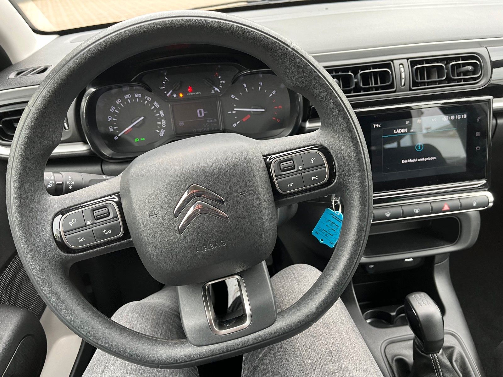 Fahrzeugabbildung Citroën C3 YOU +LED/NAVI+