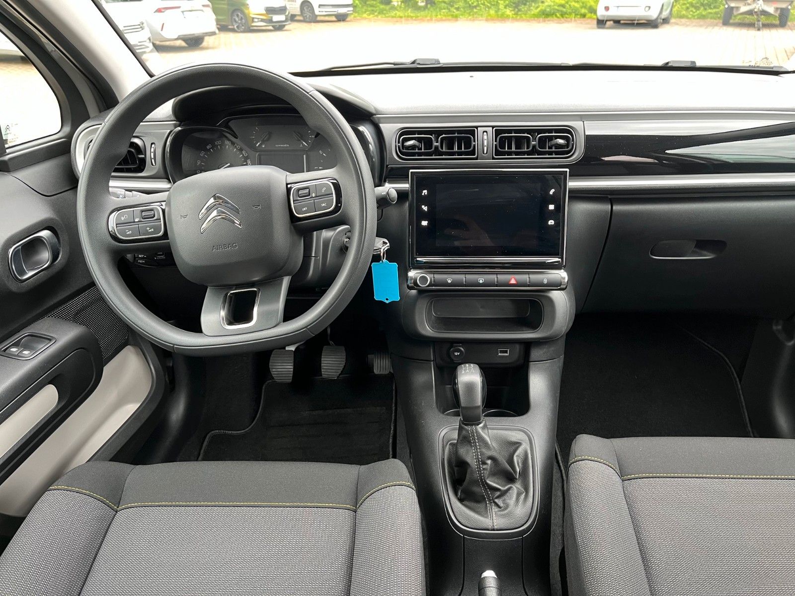 Fahrzeugabbildung Citroën C3 YOU +LED/NAVI+