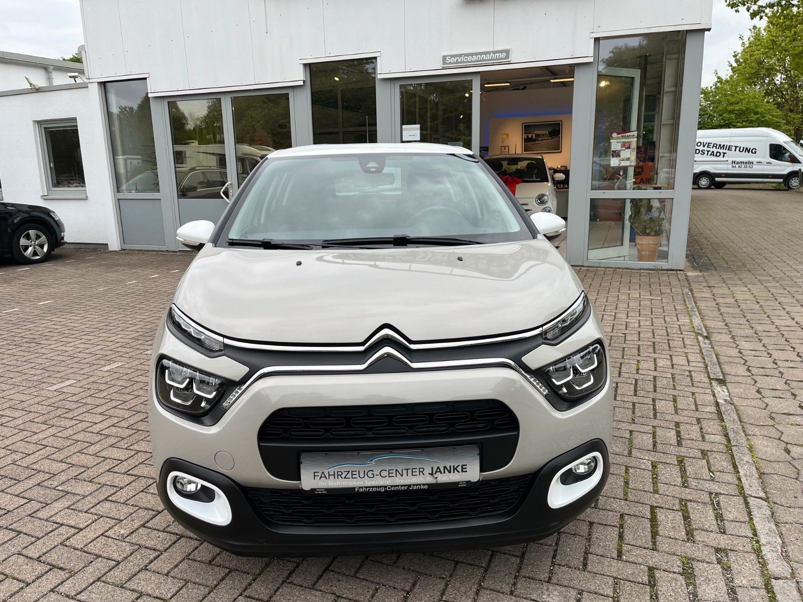 Fahrzeugabbildung Citroën C3 YOU +LED/NAVI+