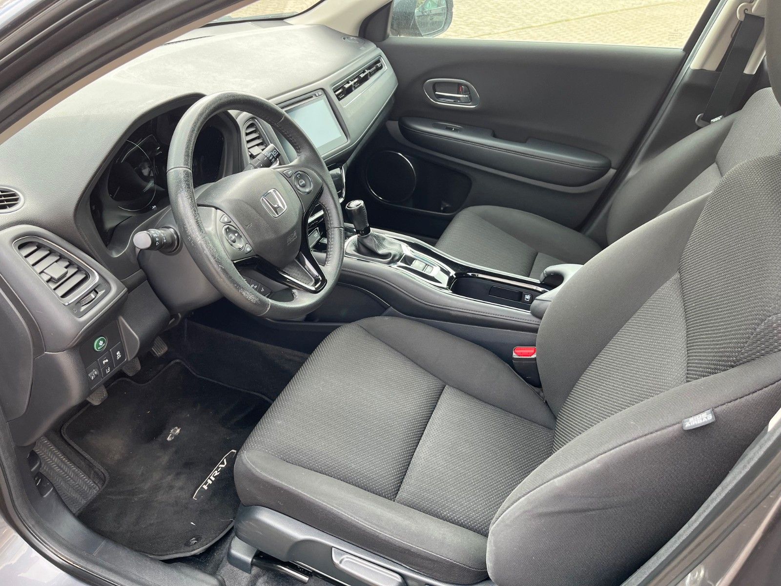 Fahrzeugabbildung Honda HR-V Elegance