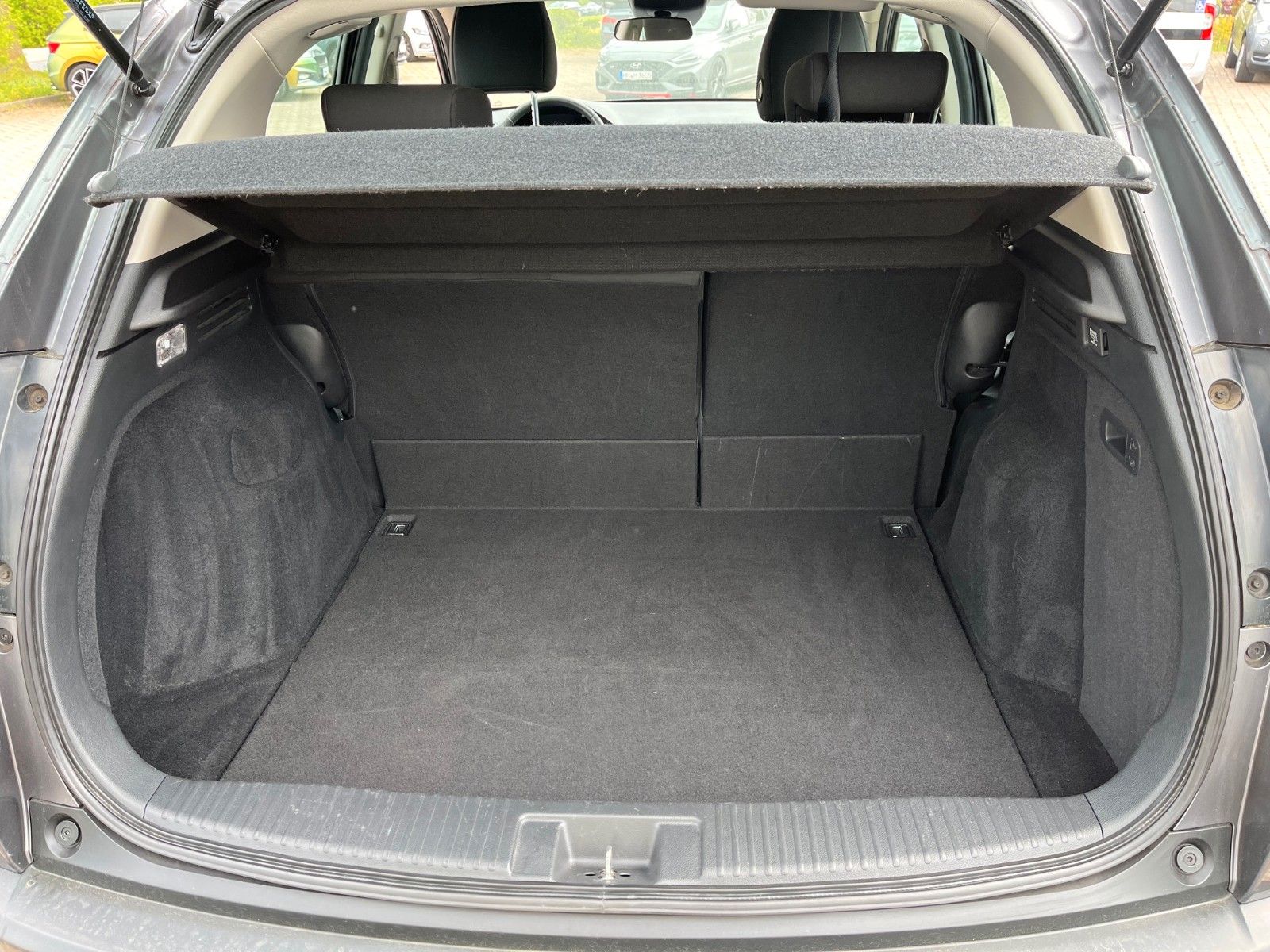 Fahrzeugabbildung Honda HR-V Elegance