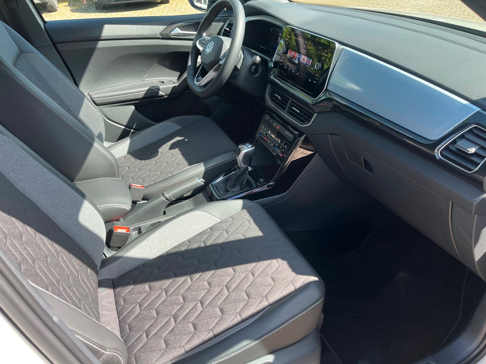 Fahrzeugabbildung Volkswagen T-Cross 1.0 TSI Goal DSG