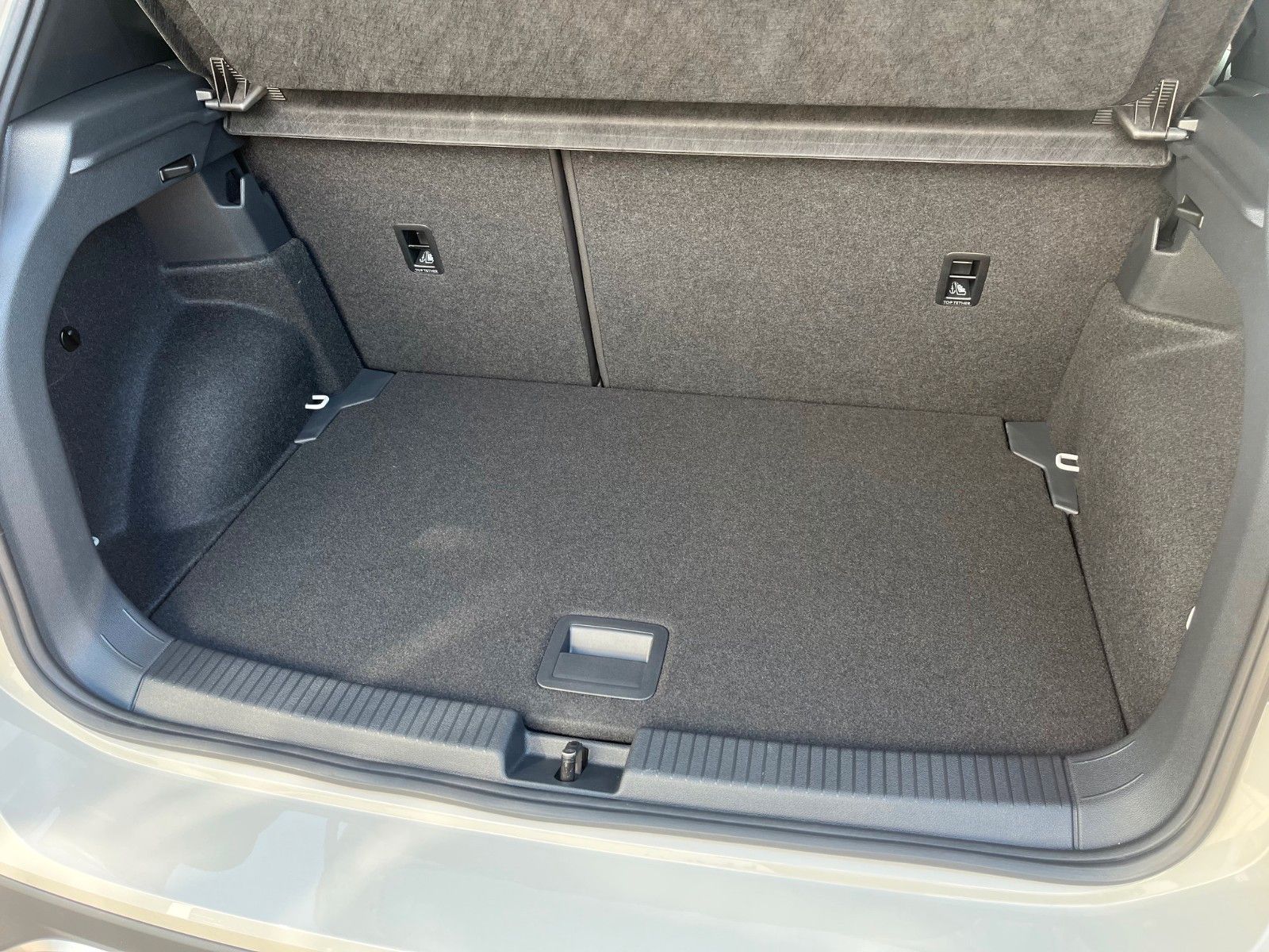 Fahrzeugabbildung Volkswagen T-Cross 1.0 TSI Goal DSG