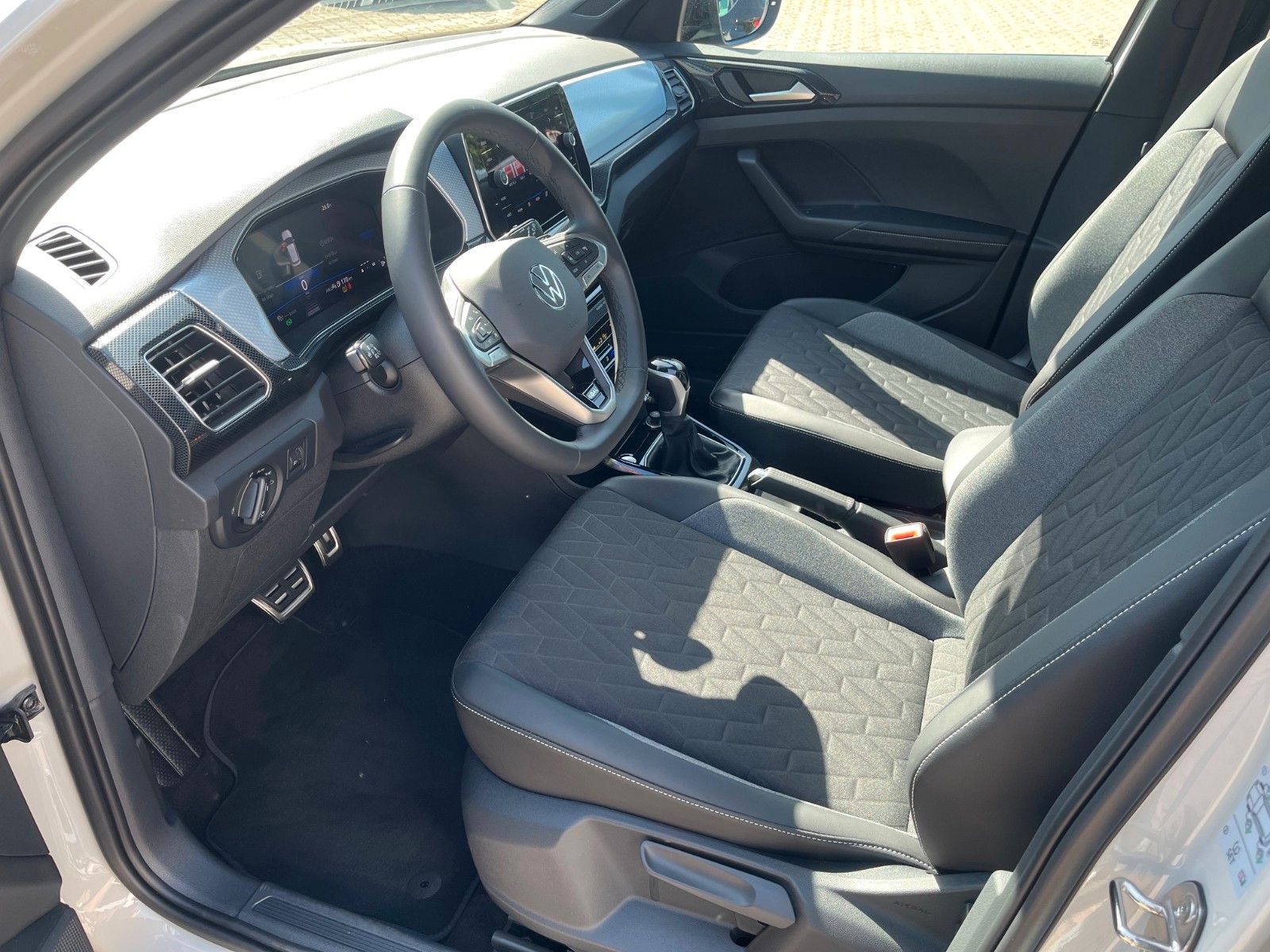 Fahrzeugabbildung Volkswagen T-Cross 1.0 TSI Goal DSG