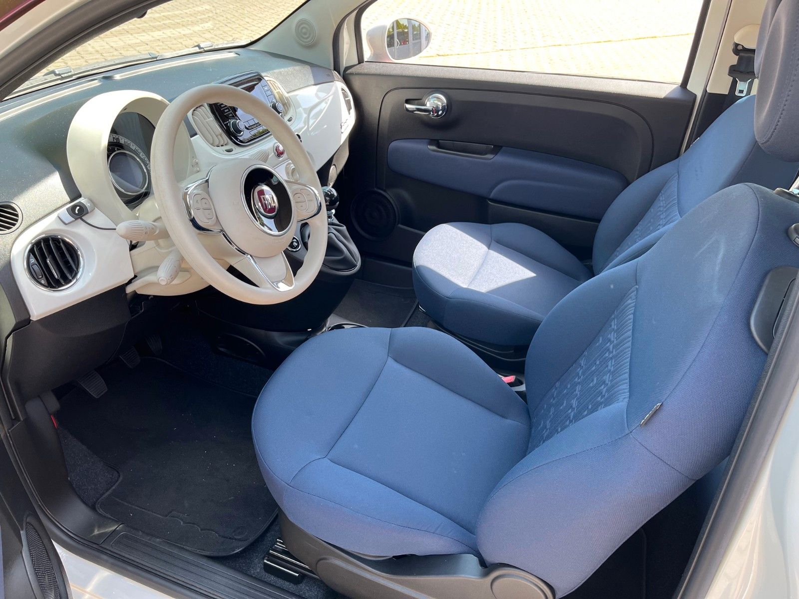 Fahrzeugabbildung Fiat 500 Cult