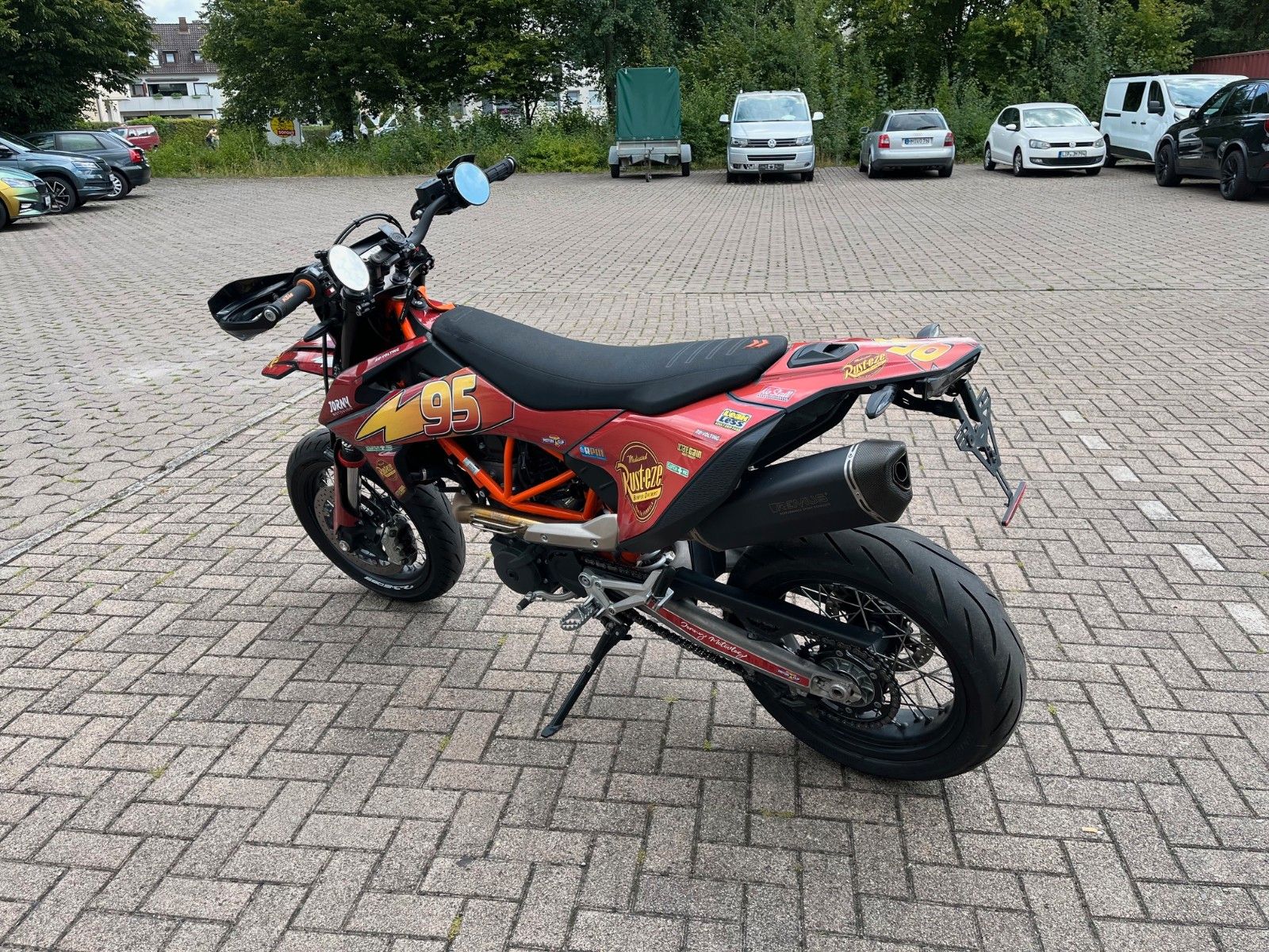 Fahrzeugabbildung KTM 690 SMC R A2 1.Hand Remus