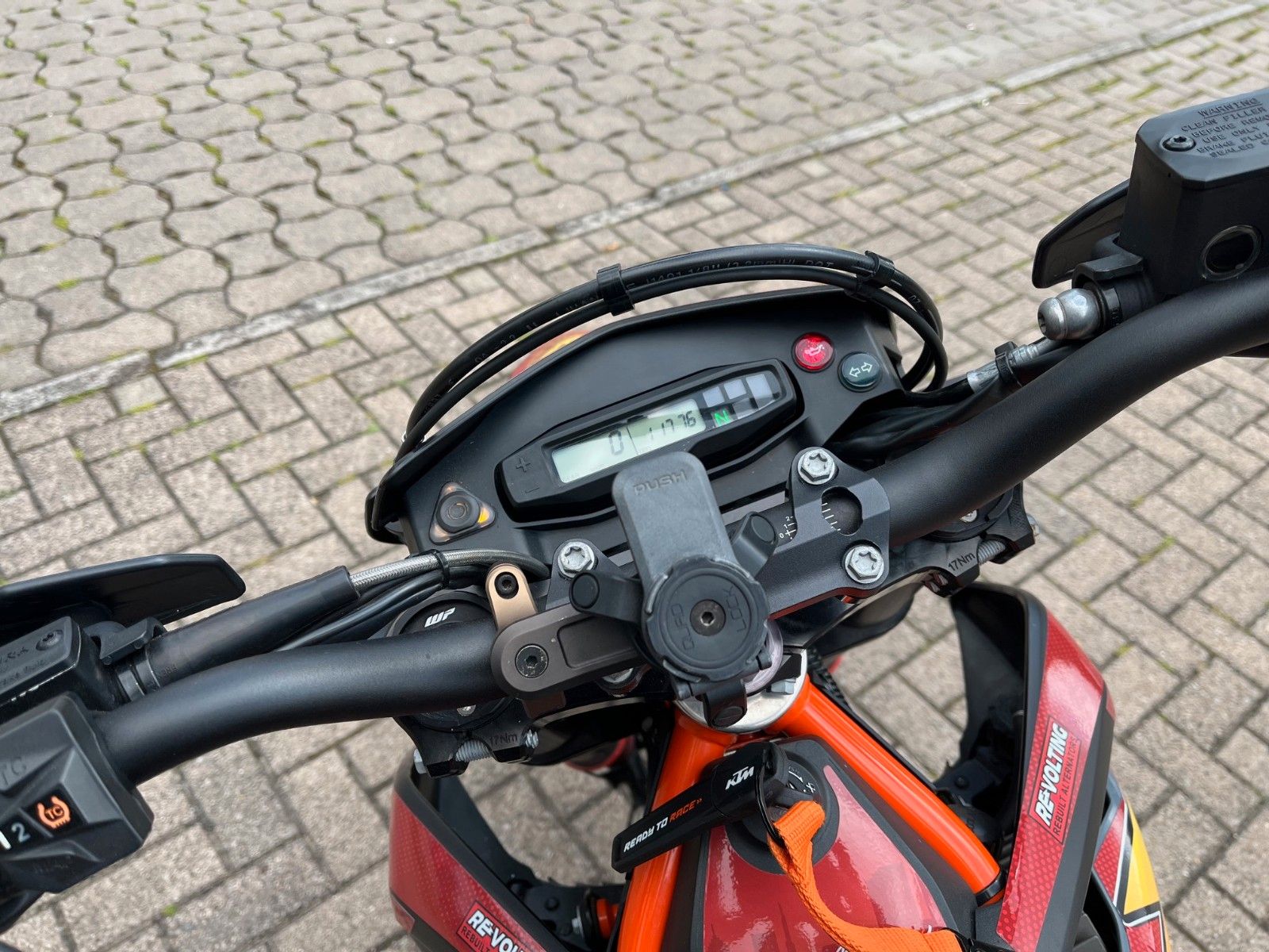 Fahrzeugabbildung KTM 690 SMC R A2 1.Hand Remus