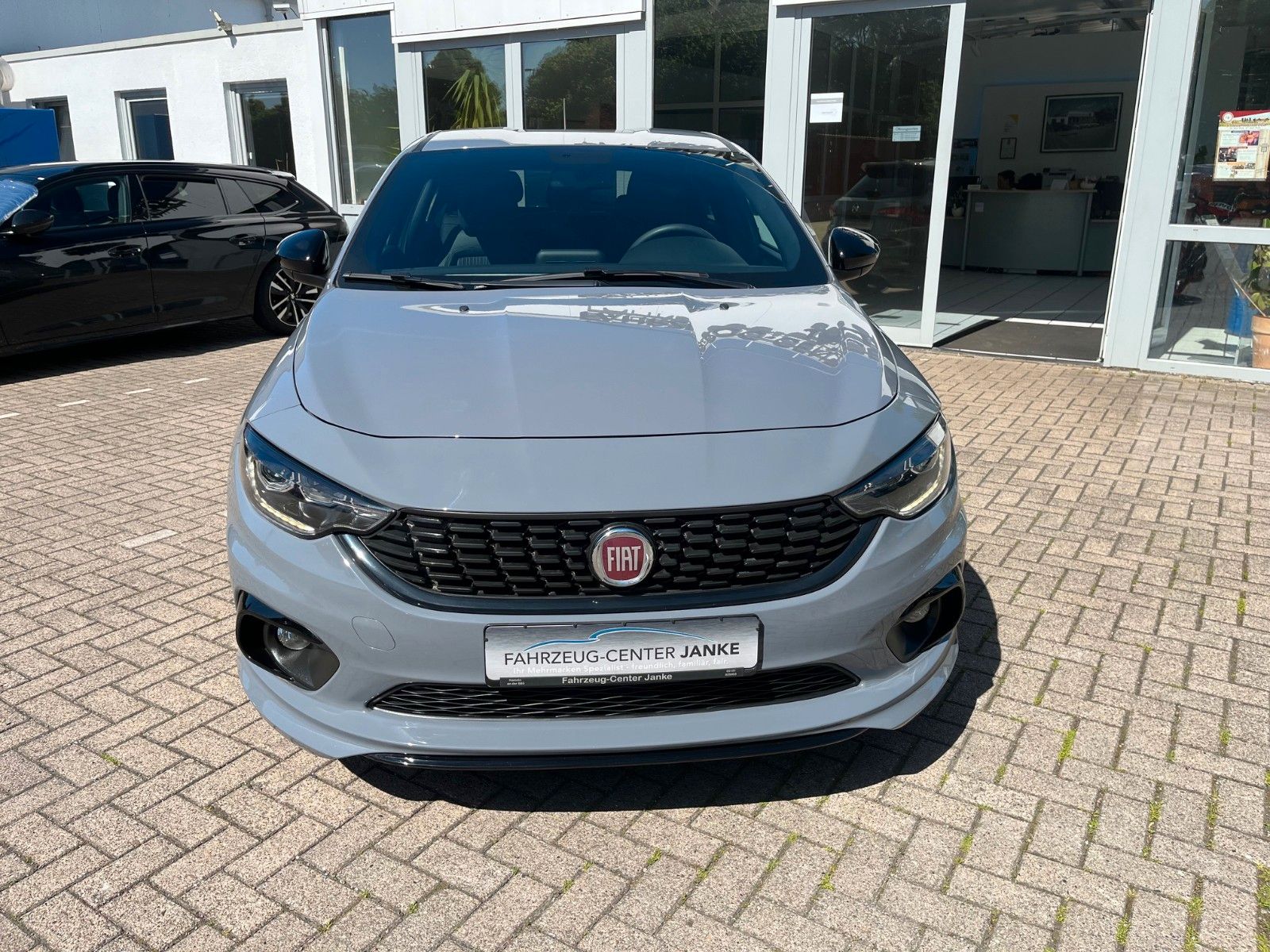 Fahrzeugabbildung Fiat Tipo Sport