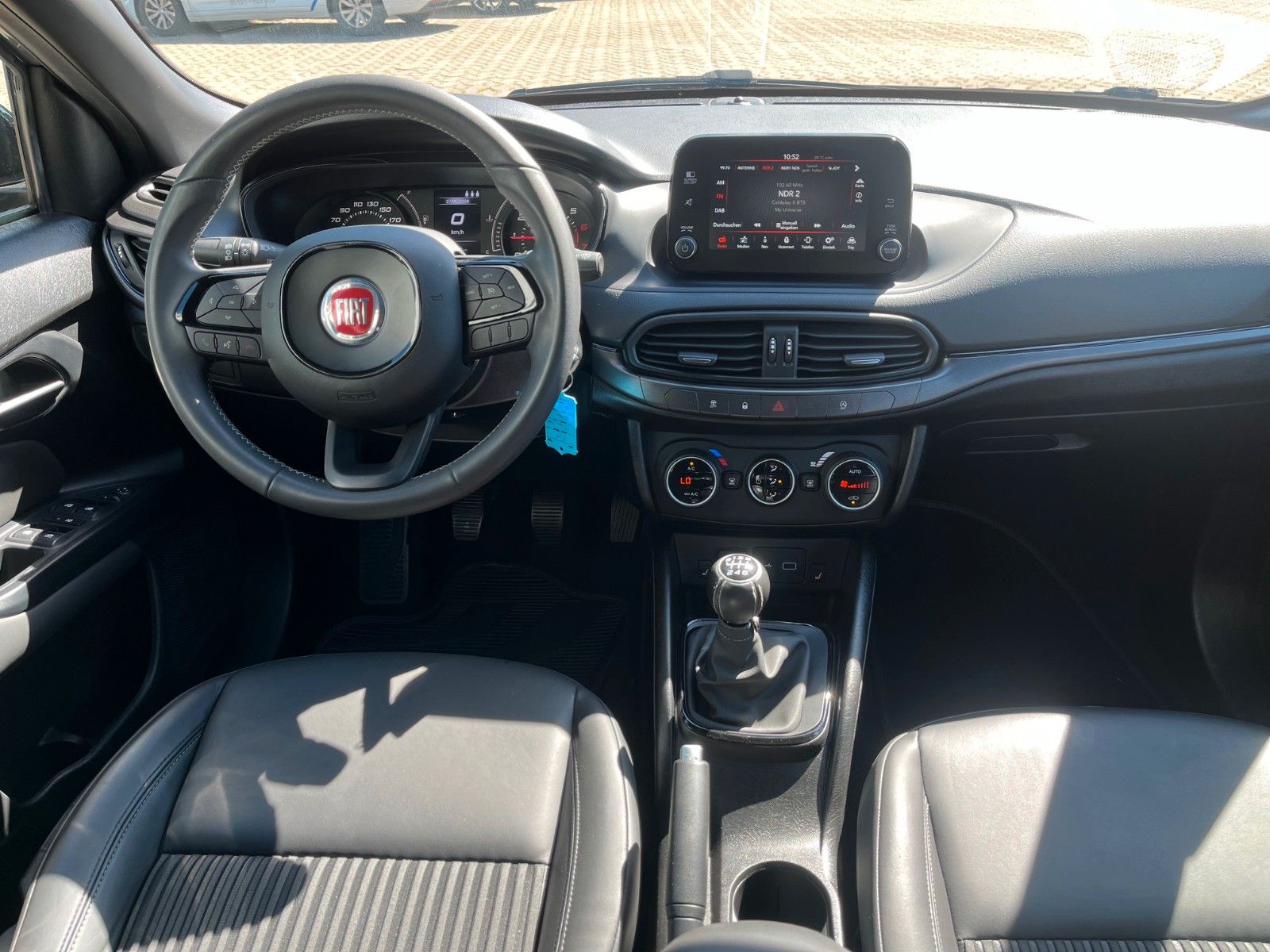 Fahrzeugabbildung Fiat Tipo Sport