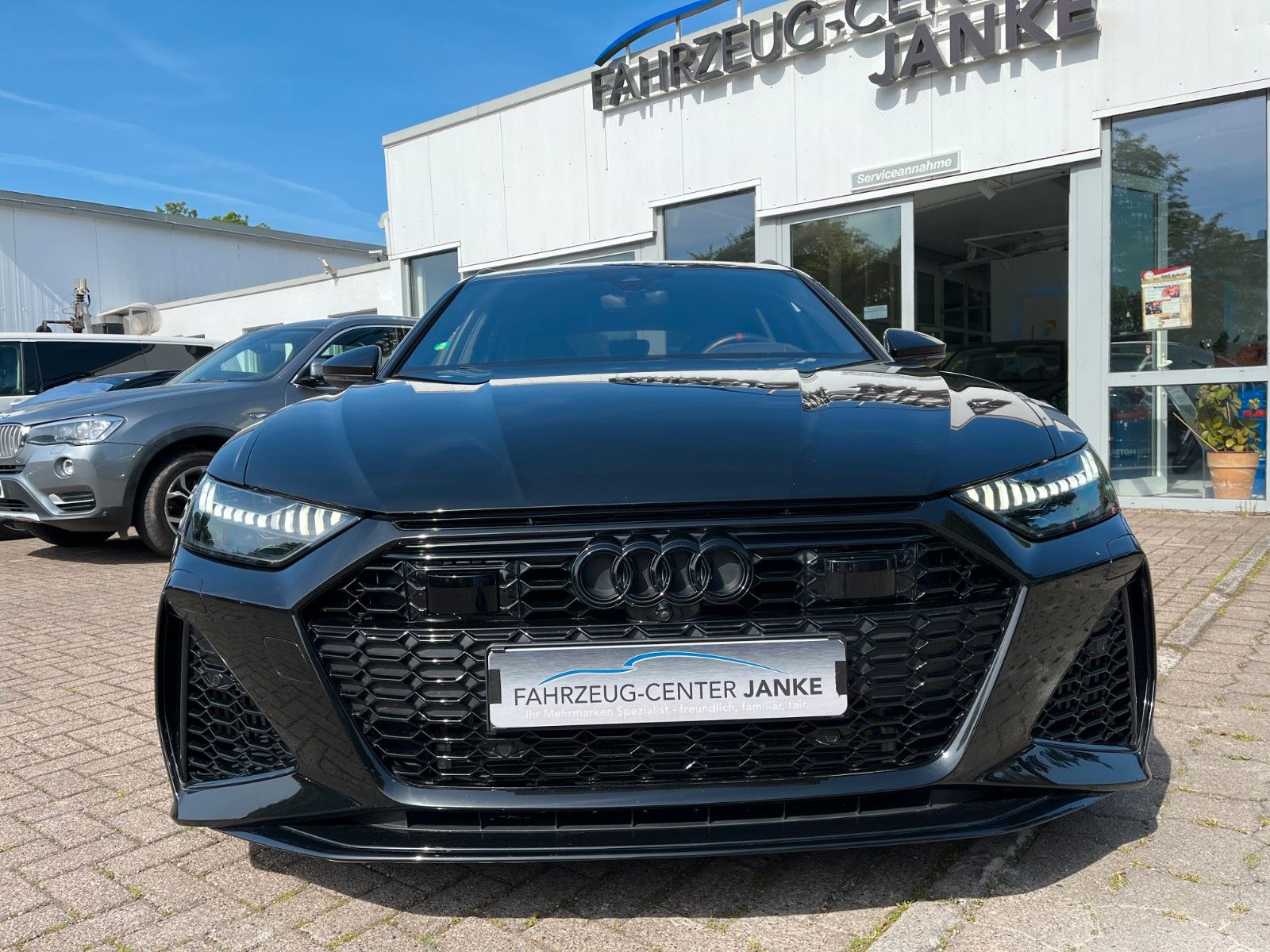Fahrzeugabbildung Audi RS 6 Avant 4.0 TFSI quattro BTM Tuning